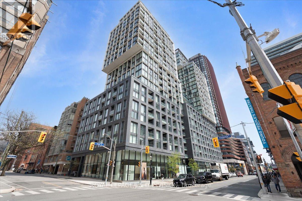 Apartment at 1018 - 158 FRONT STREET E, Toronto