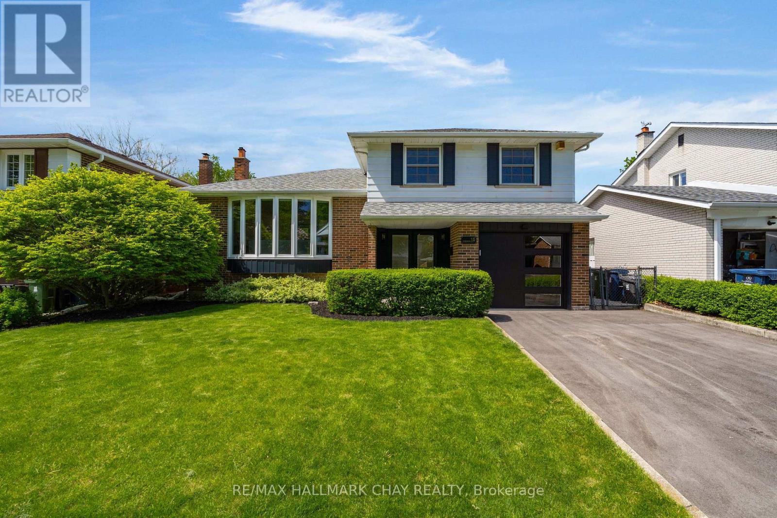 Detached at 15 CROSSBOW CRESCENT, Toronto (Pleasant View)