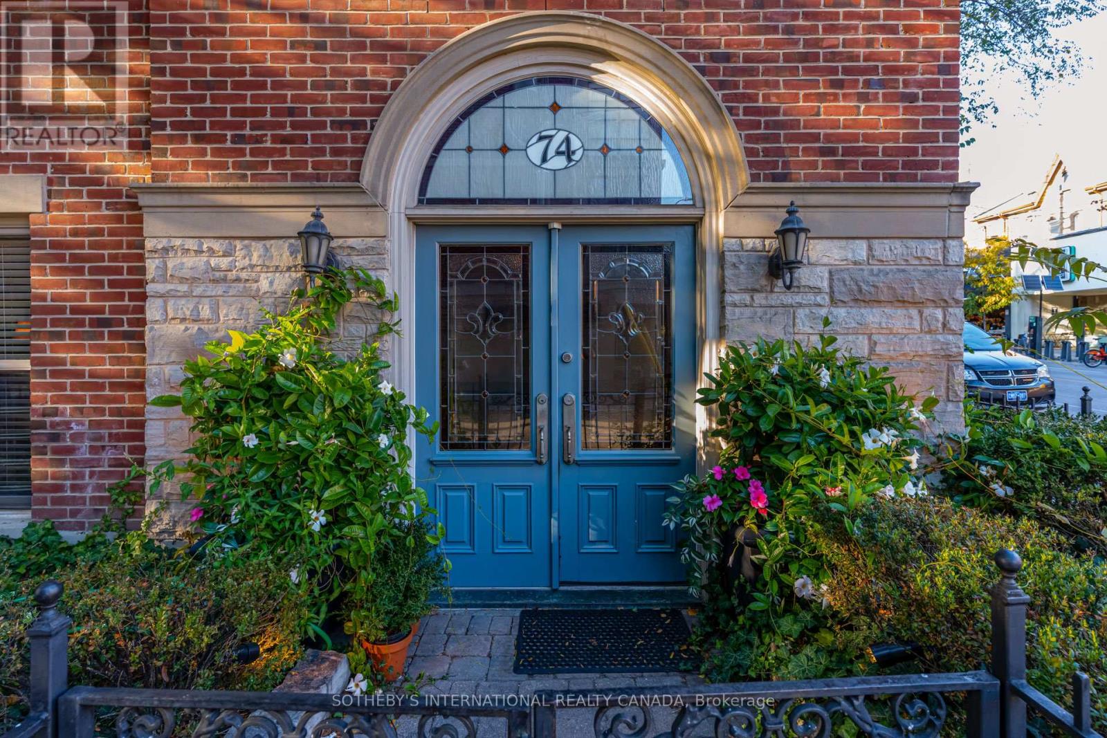 Townhouse at 74 ABERDEEN AVENUE, Toronto