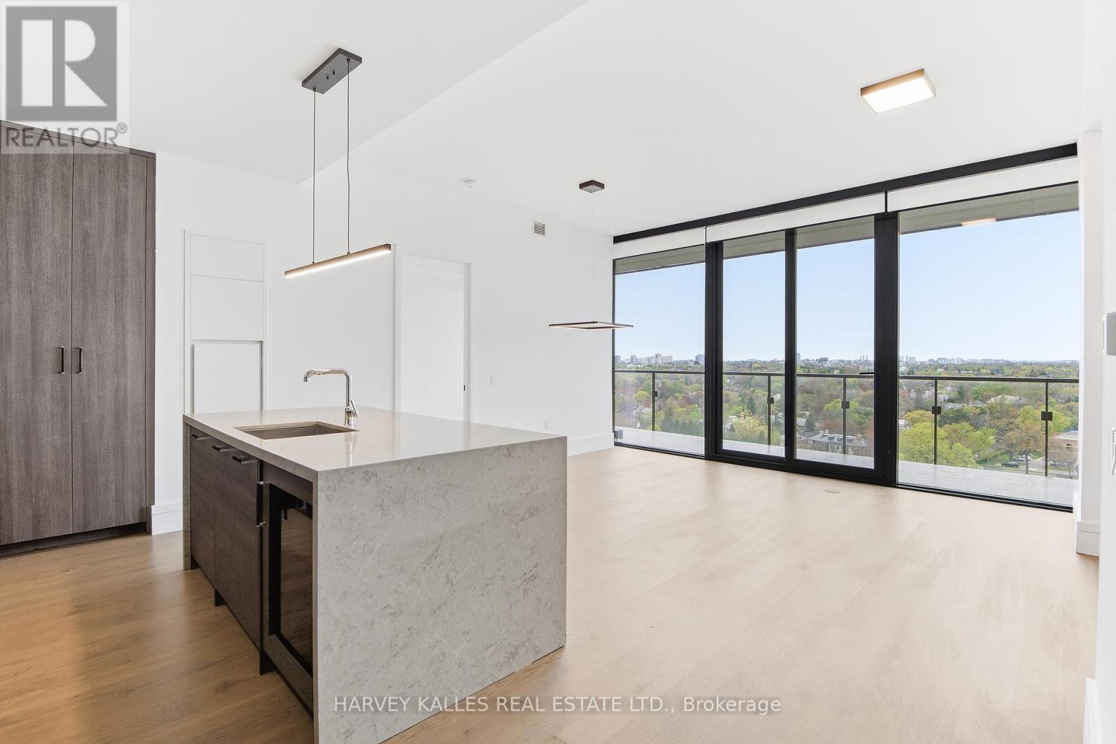 Apartment at 1602 - 215 LONSDALE ROAD, Toronto (Forest Hill South)