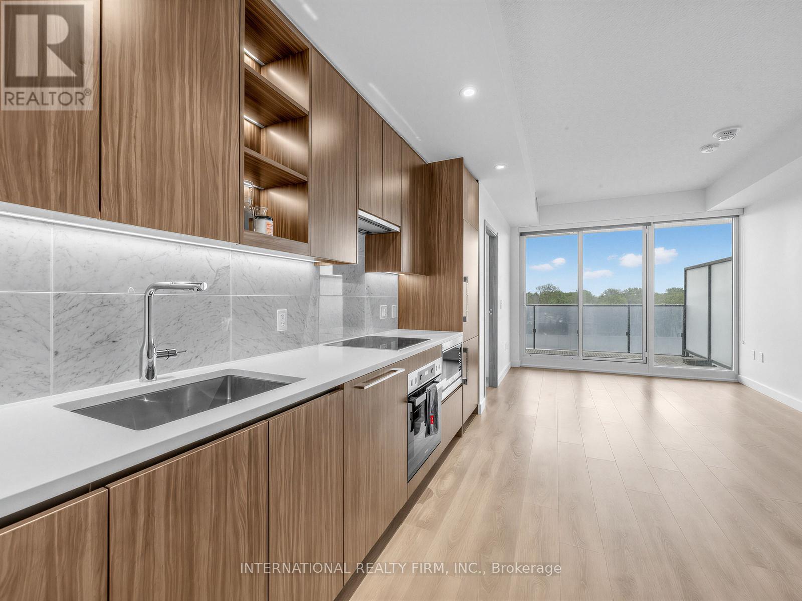 Apartment at 903 - 85 MCMAHON DRIVE, Toronto (Bayview Village)