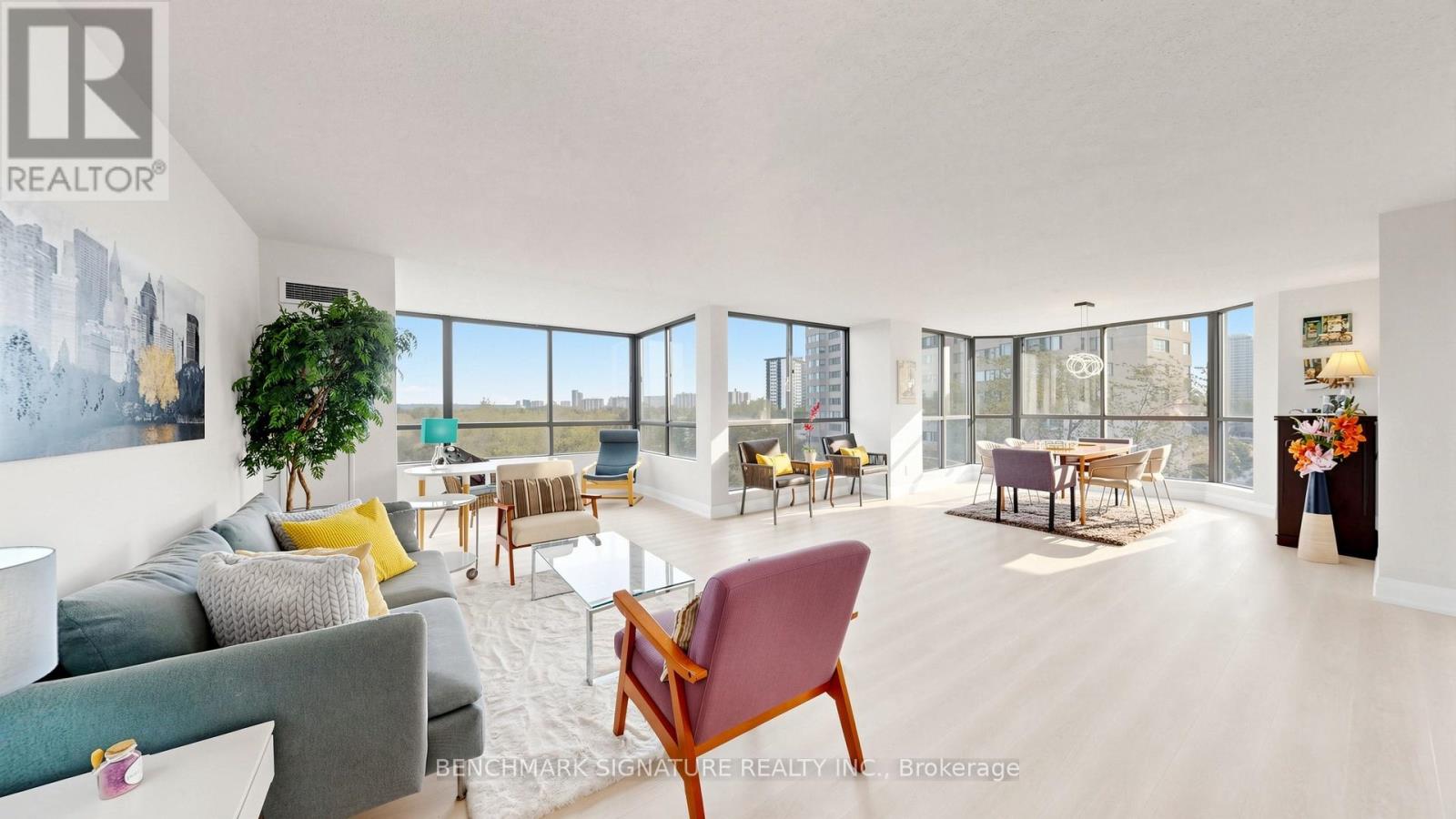 Apartment at 706 - 131 TORRESDALE AVENUE, Toronto (Westminster-Branson)