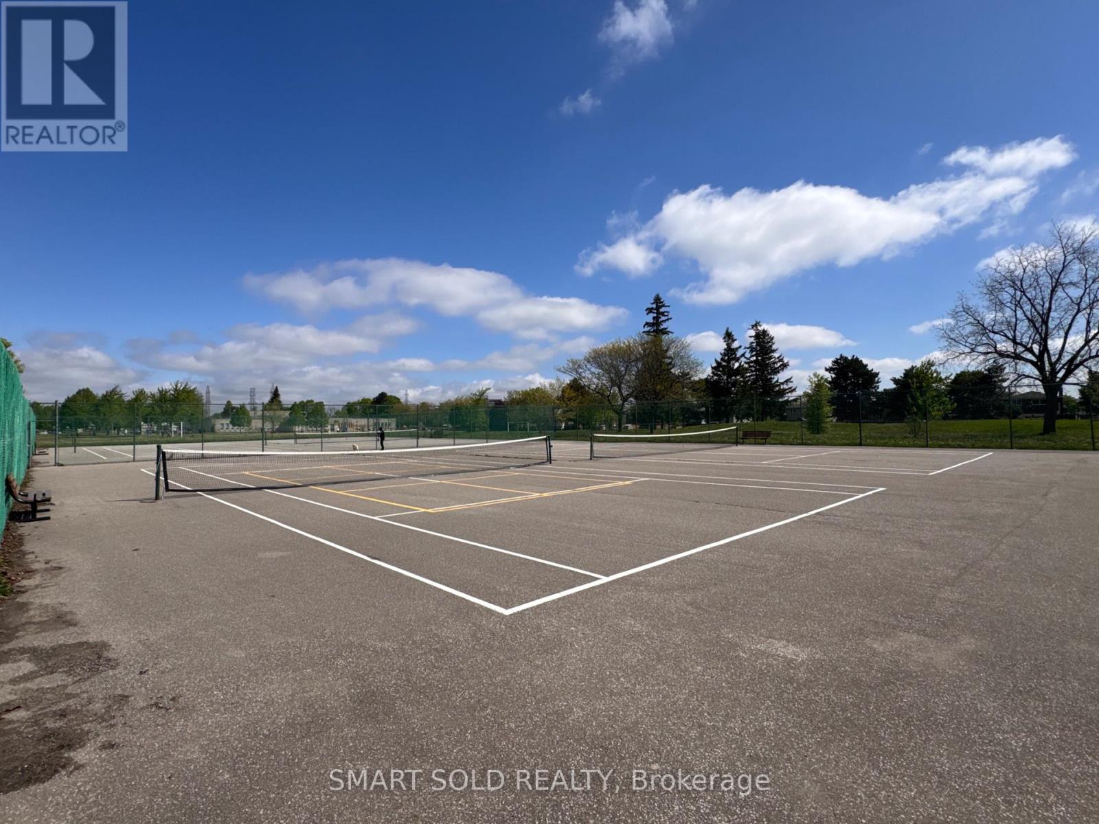 Semi-Detached/Link at 243 SHAWNEE CIRCLE, Toronto