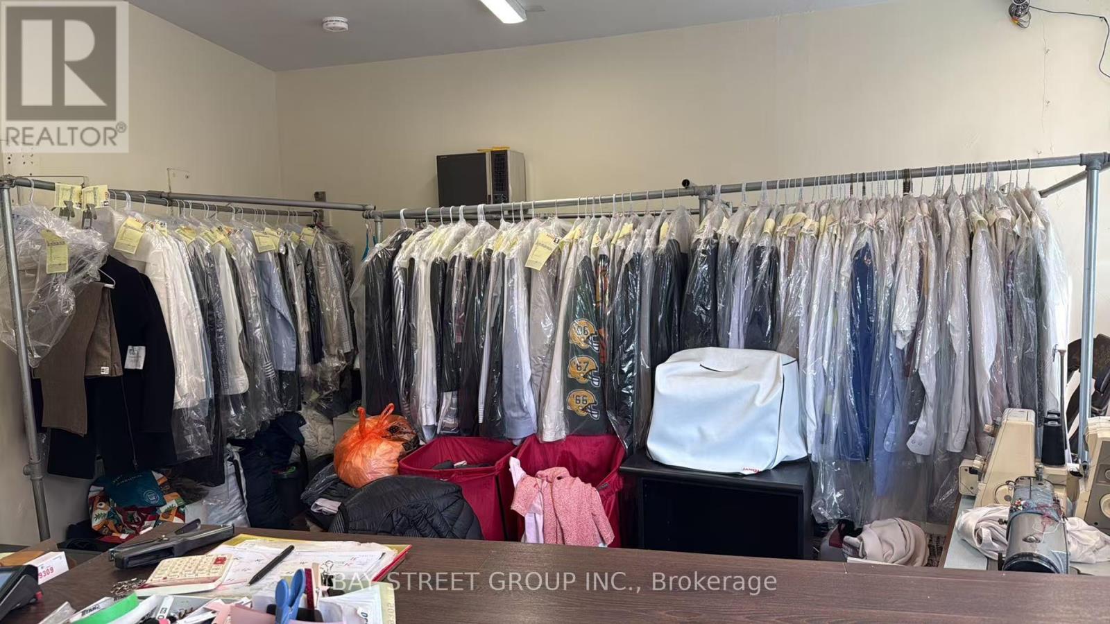Other at 674 COLLEGE STREET, Toronto (Palmerston-Little Italy)