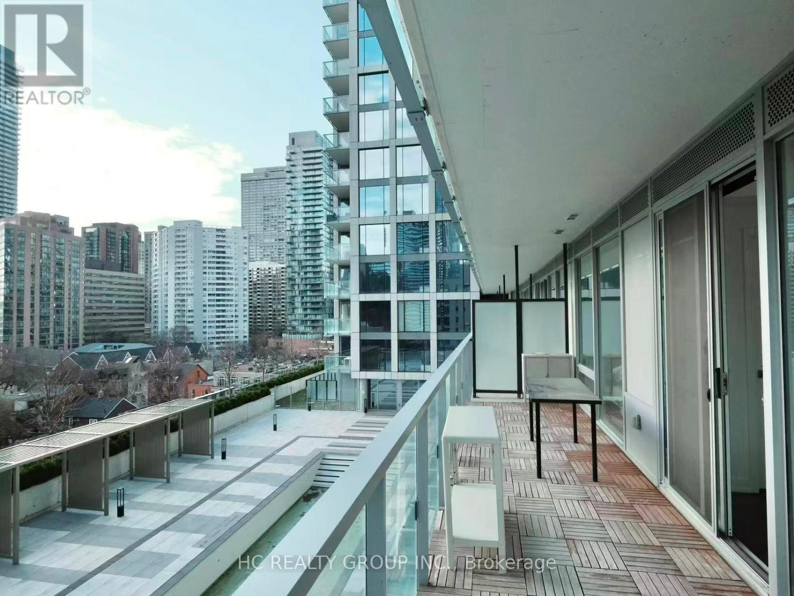 Apartment at 809 - 3 GLOUCESTER STREET, Toronto