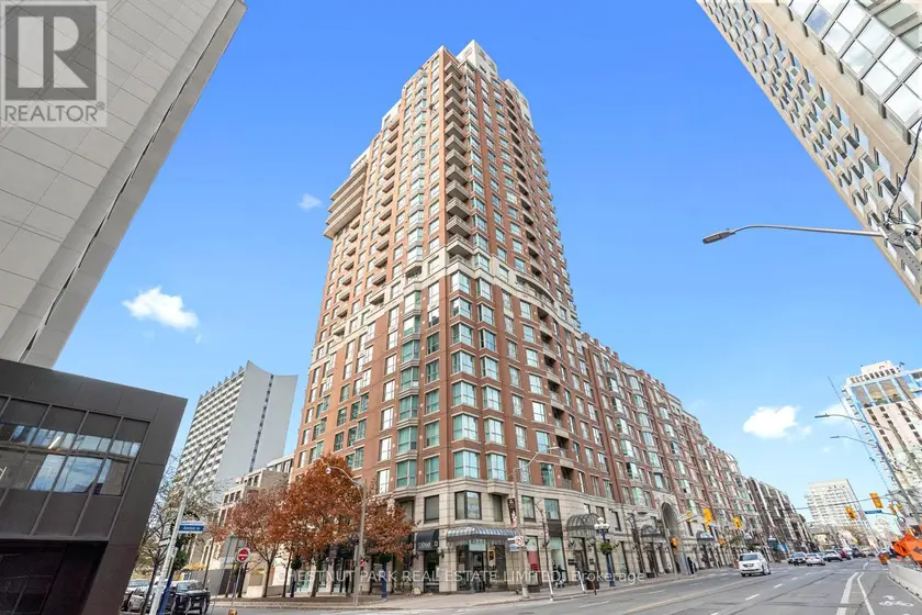 Apartment at 304 - 38 AVENUE ROAD, Toronto