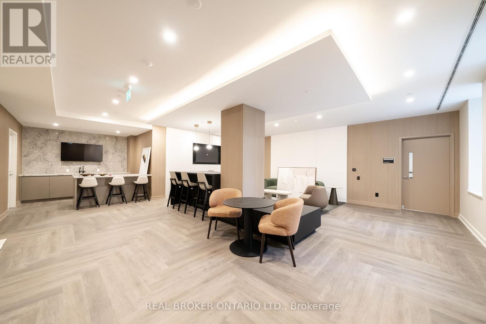 Apartment at 3704 - 1 QUARRINGTON LANE, Toronto