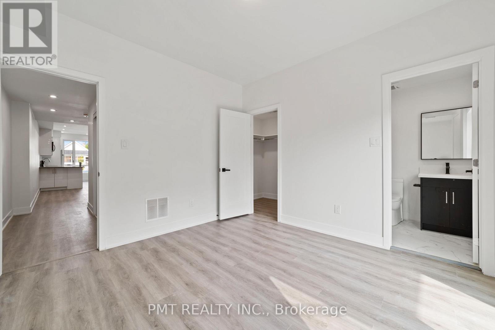 Detached at 1FM - 531 DELAWARE AVENUE N, Toronto