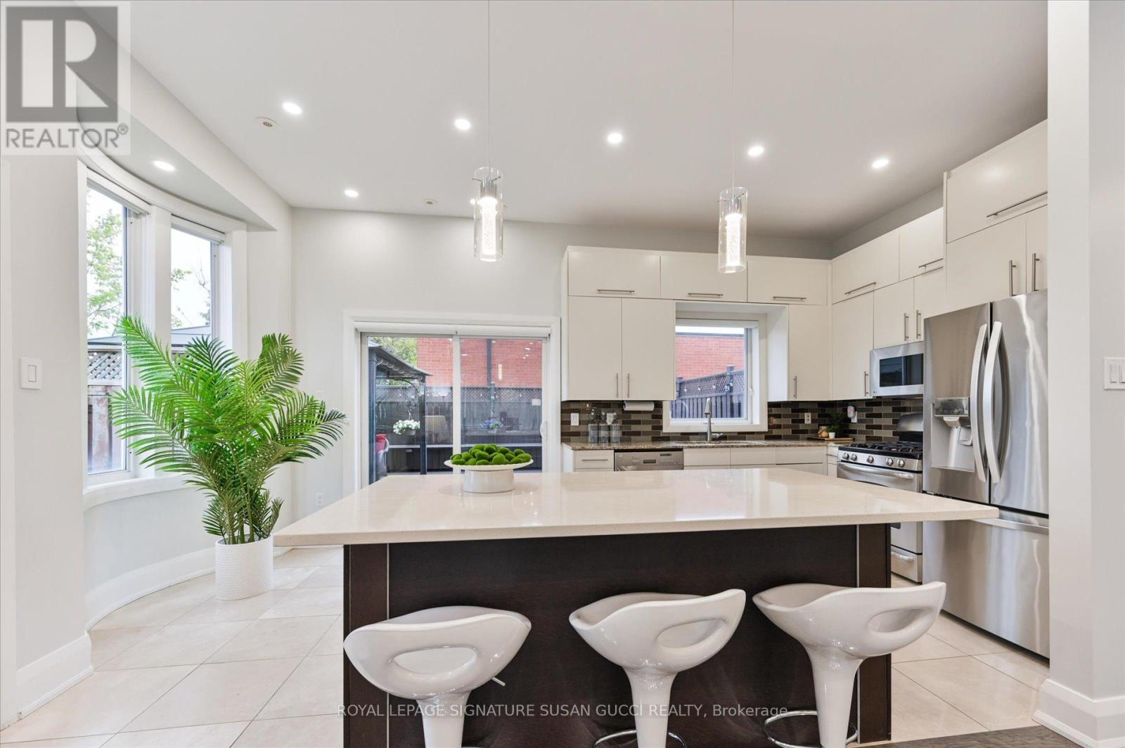 Townhouse at 110 TISDALE AVENUE, Toronto