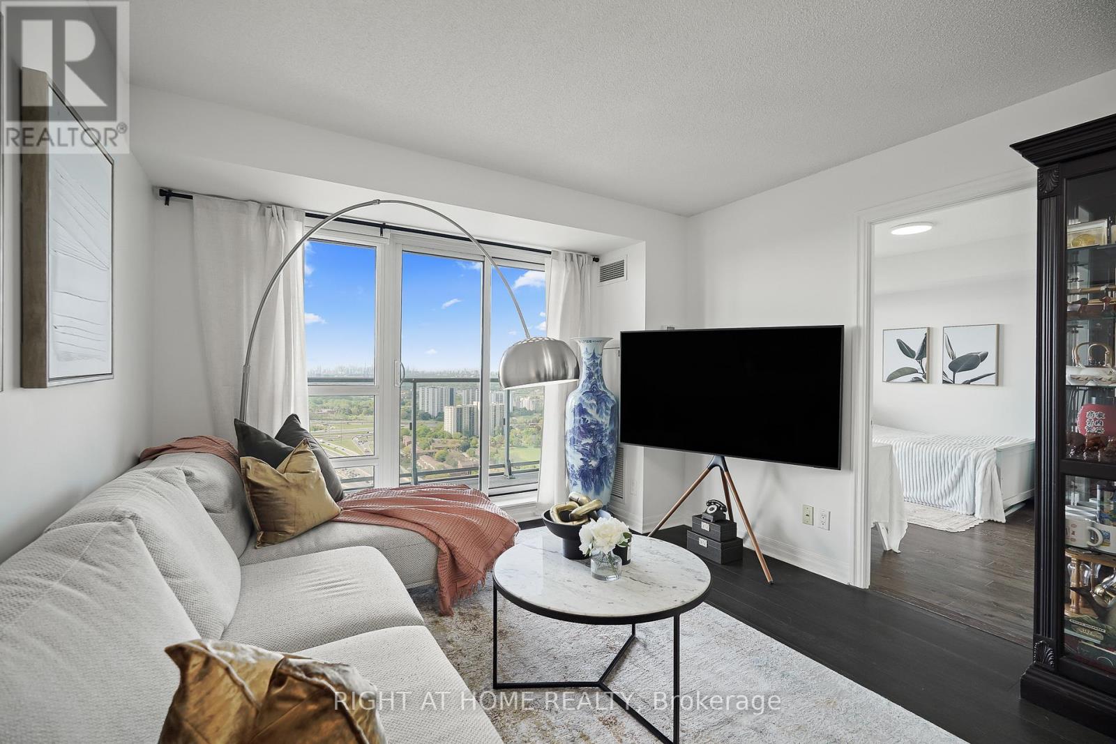 Apartment at 3802 - 2015 SHEPPARD AVENUE E, Toronto