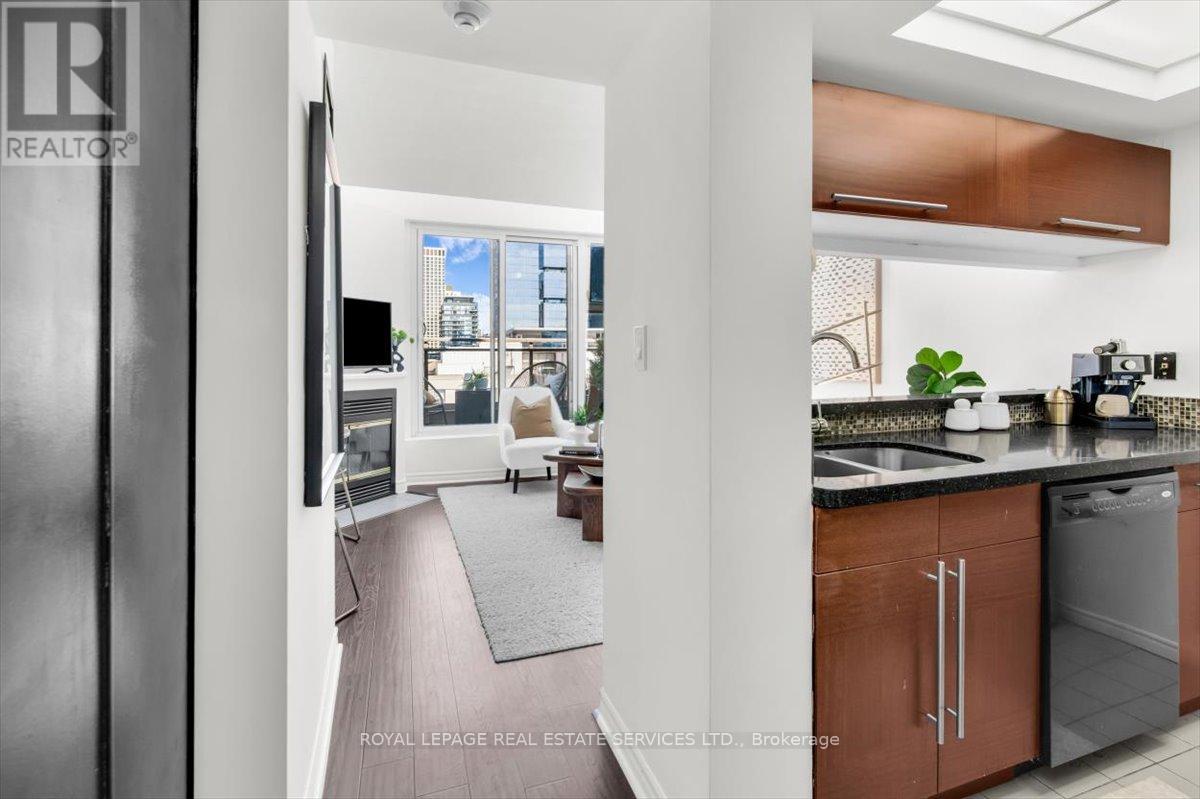 Apartment at 1202 - 222 THE ESPLANADE, Toronto