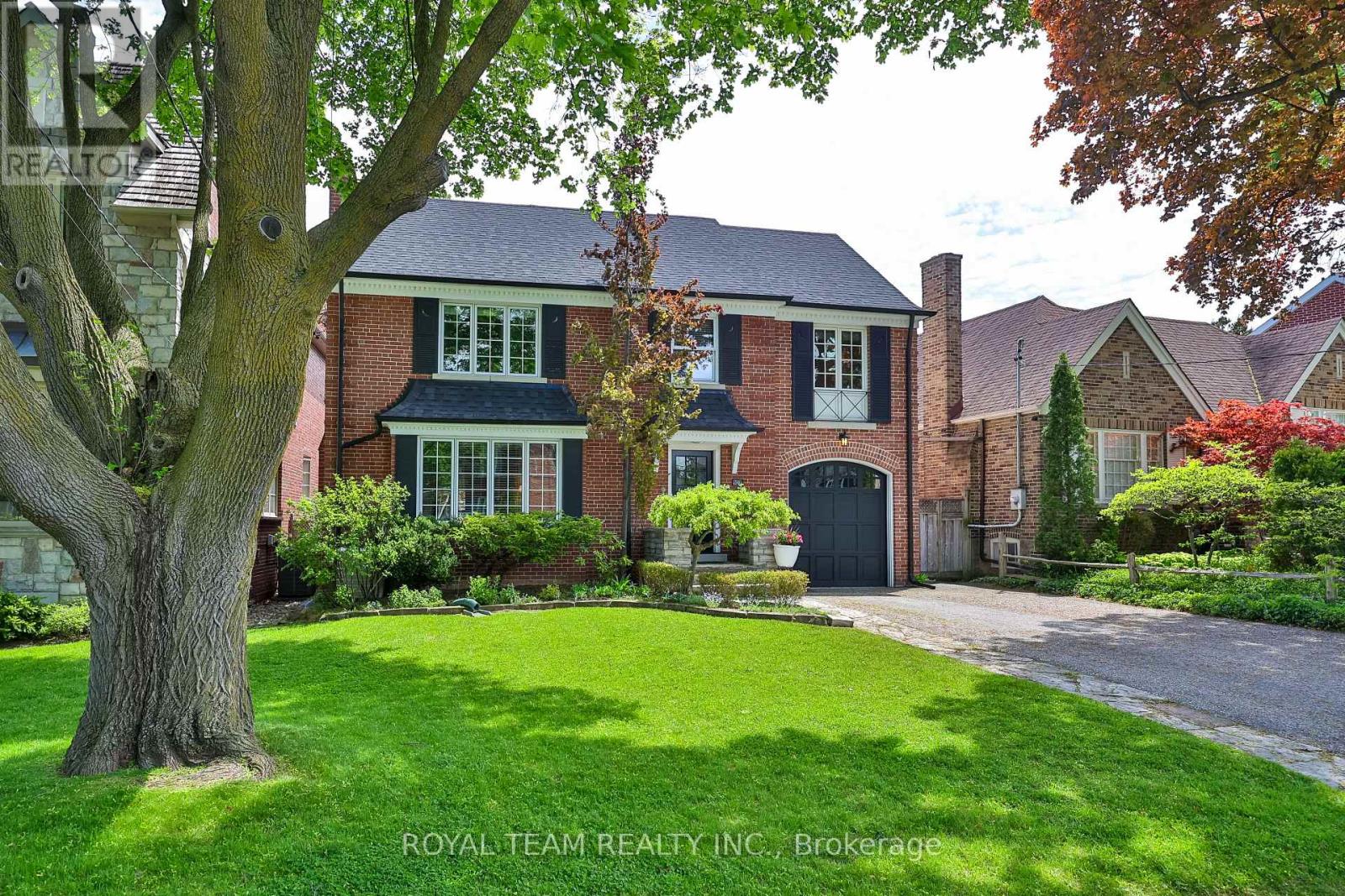 Detached at 107 ESGORE DRIVE, Toronto (Bedford Park-Nortown)