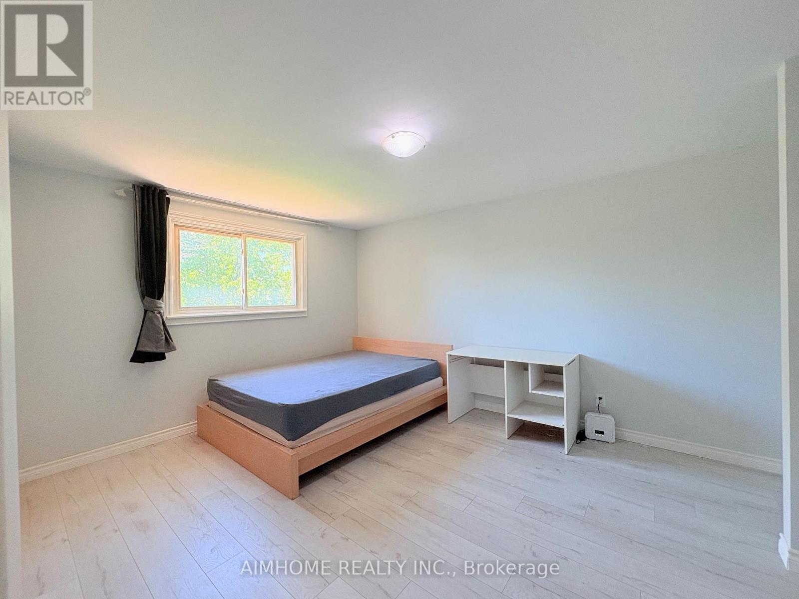Semi-Detached/Link at 70 MICMAC CRESCENT, Toronto