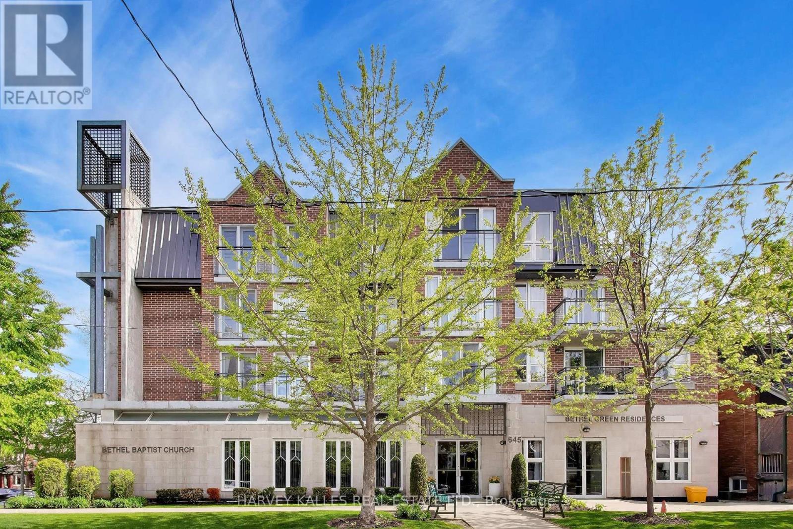 Apartment at 401 - 645 MILLWOOD ROAD, Toronto (Mount Pleasant East)