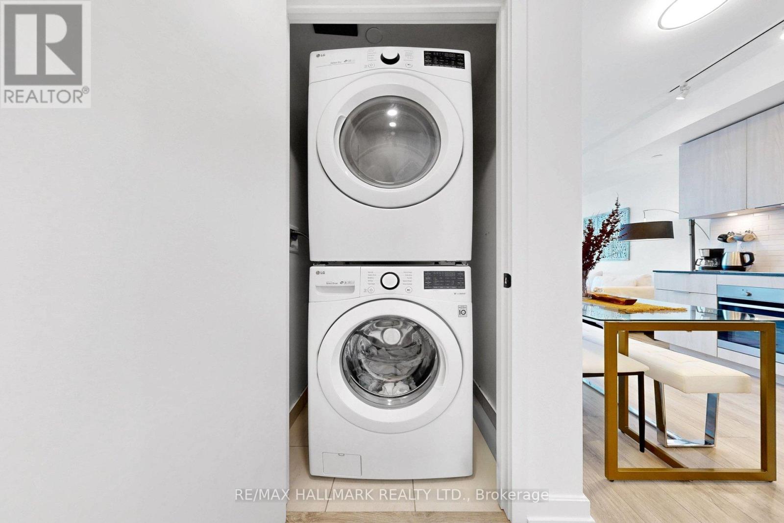 Apartment at 1805 - 20 TUBMAN AVENUE, Toronto
