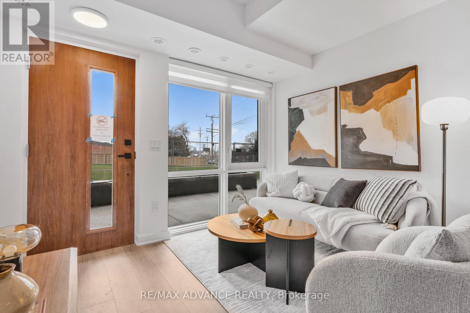 Townhouse at 34 - 73 CURLEW DRIVE, Toronto (Parkwoods-Donalda)