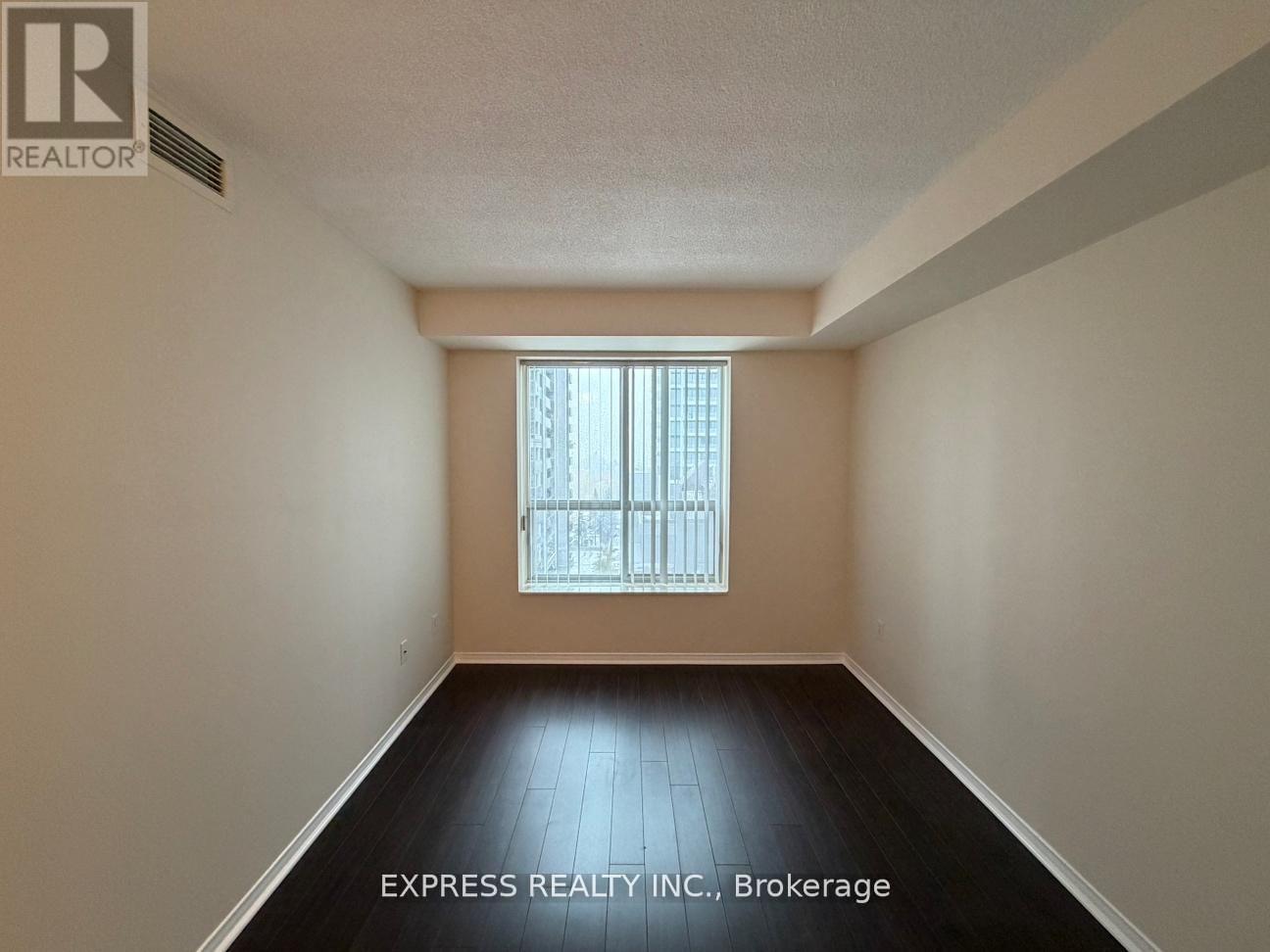 Apartment at 809 - 29 PEMBERTON AVENUE, Toronto