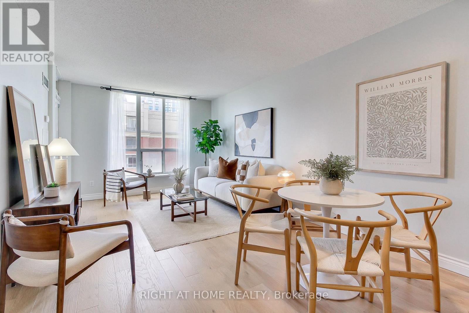 Apartment at 907 - 55 HARRISON GARDEN BOULEVARD, Toronto (Willowdale East)
