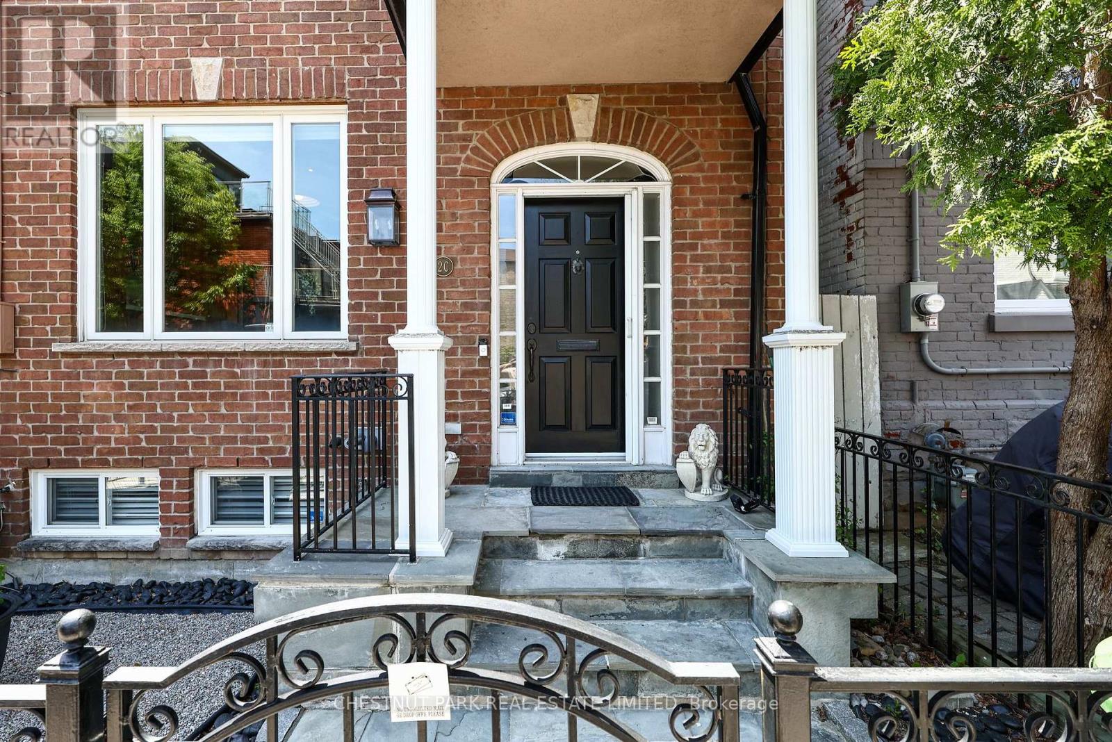 Townhouse at 2C TACOMA AVENUE, Toronto