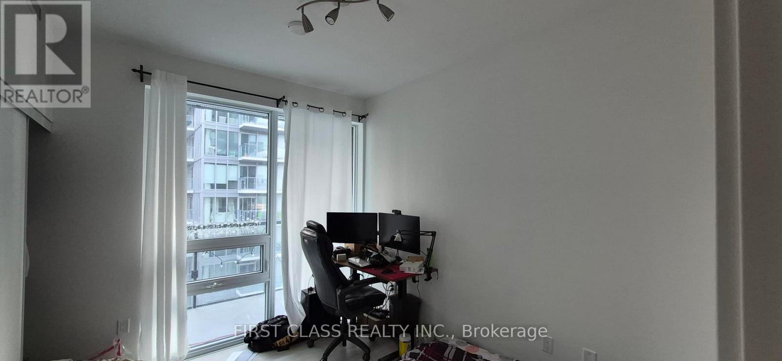 Apartment at 3002 - 117 BROADWAY AVENUE, Toronto
