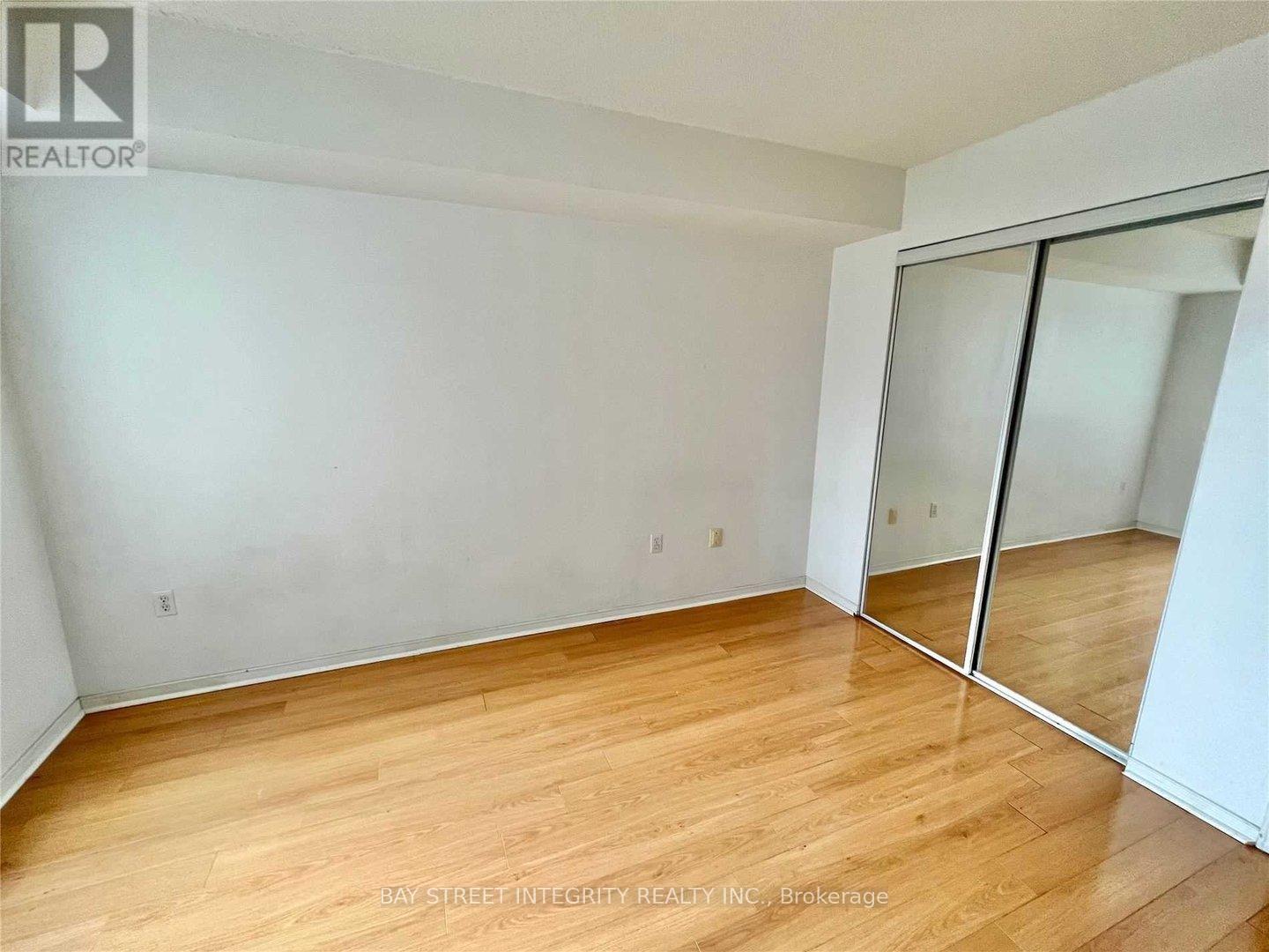 Apartment at 709 - 8 PEMBERTON AVENUE, Toronto