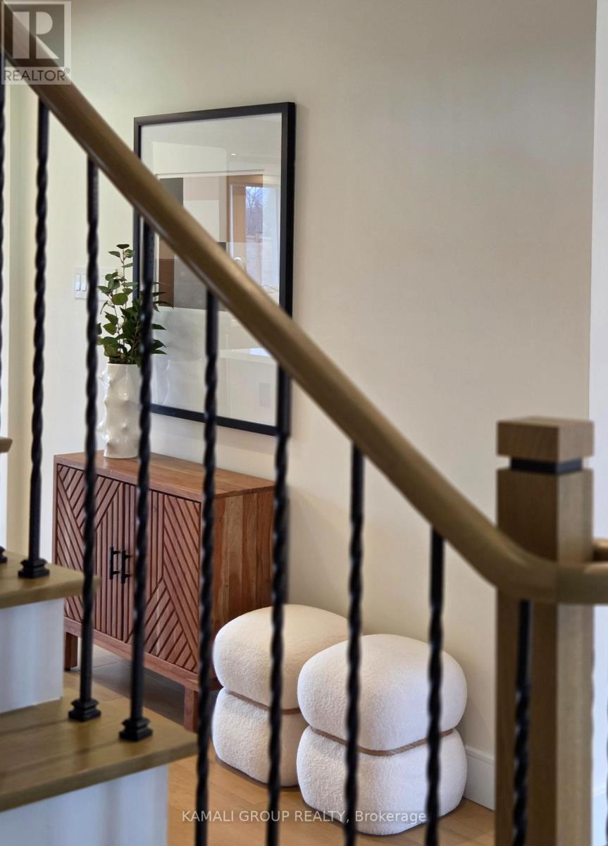 Detached at 169 CHARLTON BOULEVARD, Toronto
