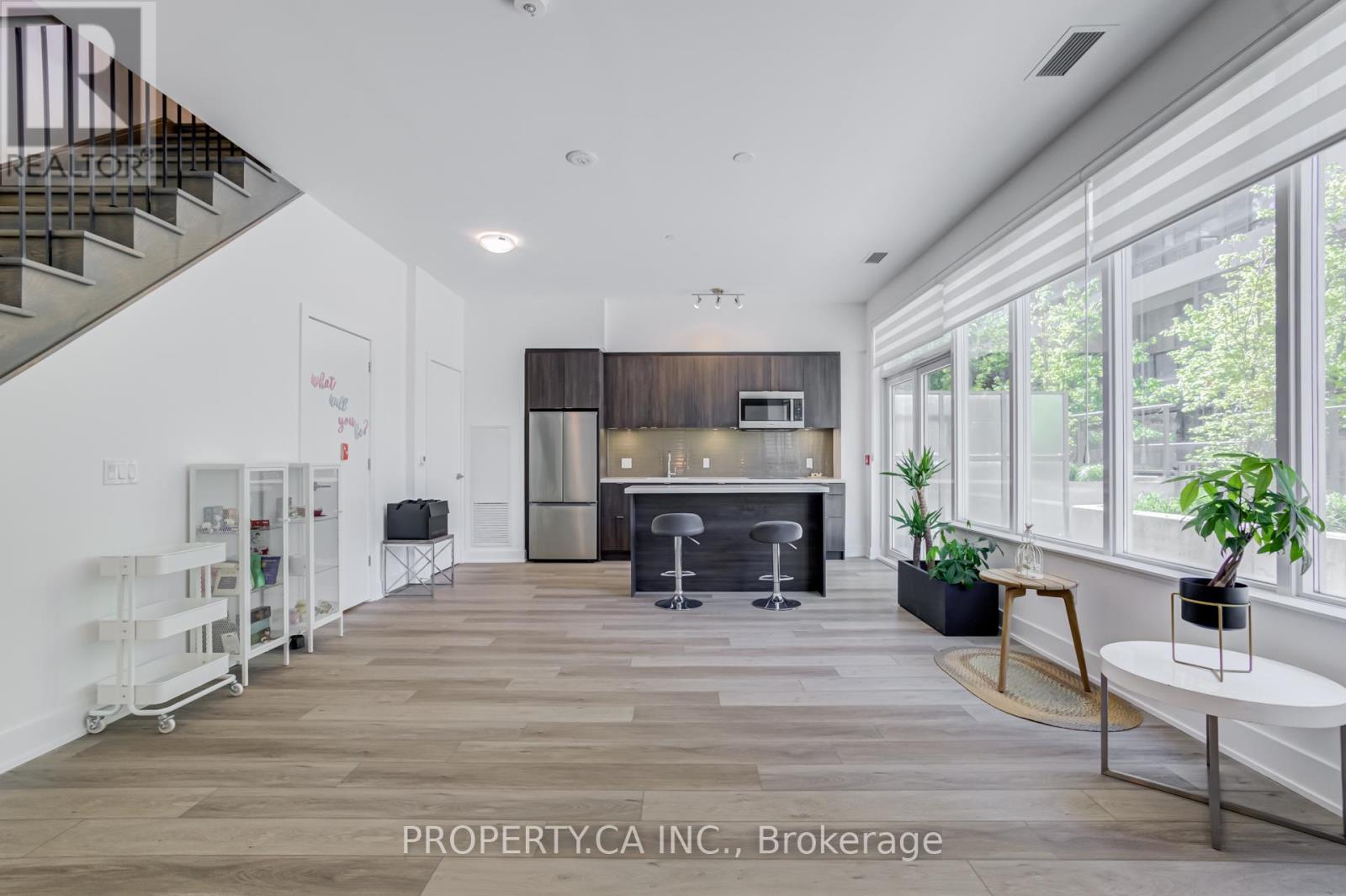 Townhouse at 102 - 2 TEAGARDEN COURT N, Toronto (Willowdale East)