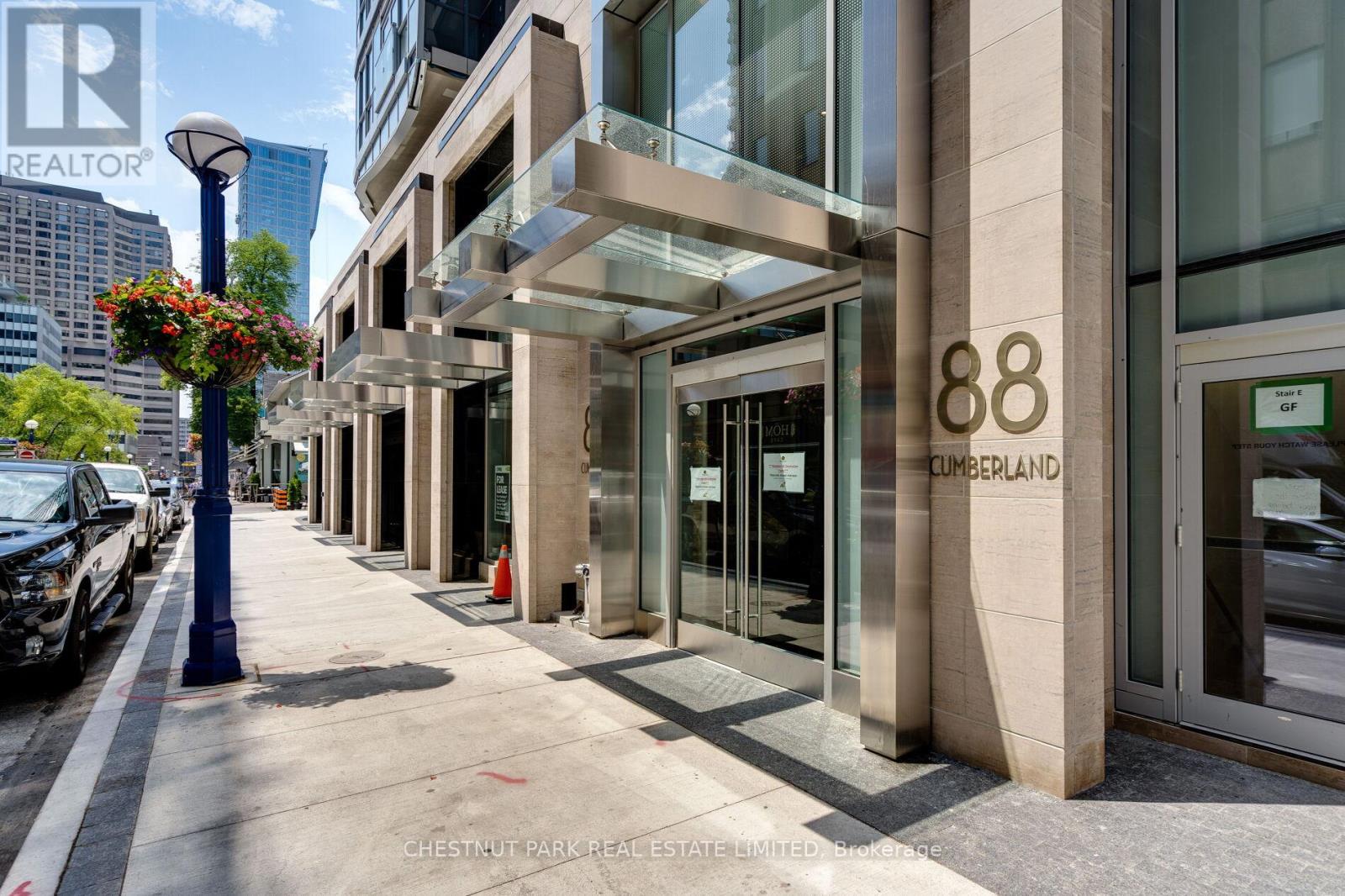 Apartment at 1902 - 88 CUMBERLAND STREET, Toronto (Annex)
