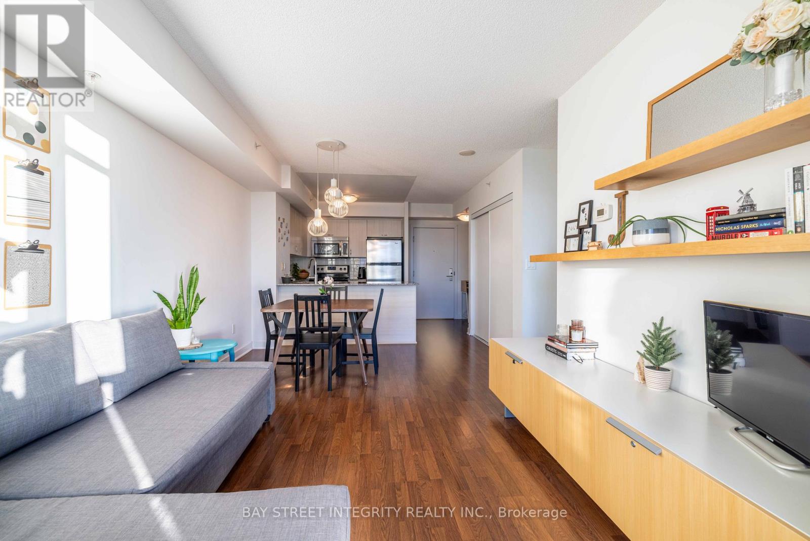 Apartment at 1510 - 5740 YONGE STREET, Toronto