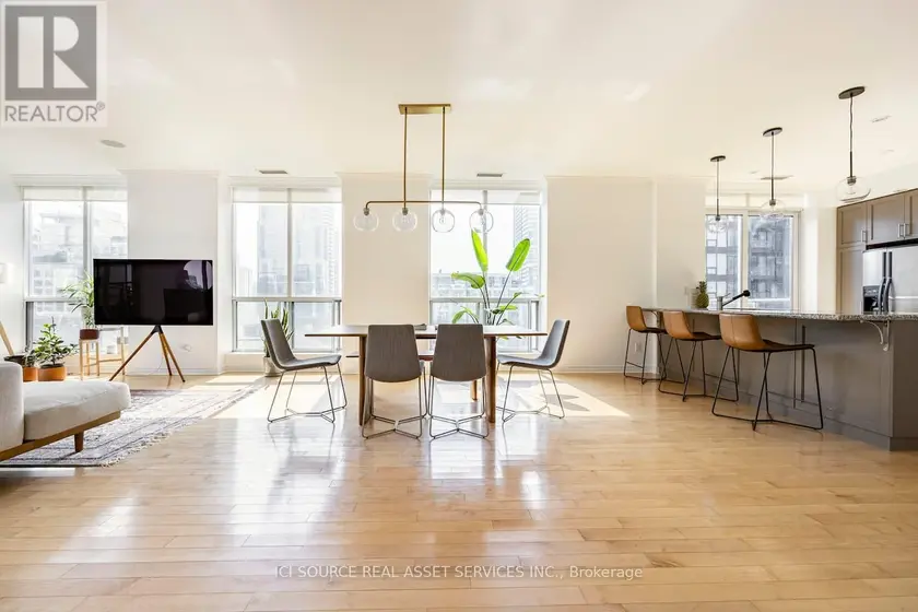 Apartment at PH40 - 250 WELLINGTON STREET W, Toronto (Waterfront Communities)