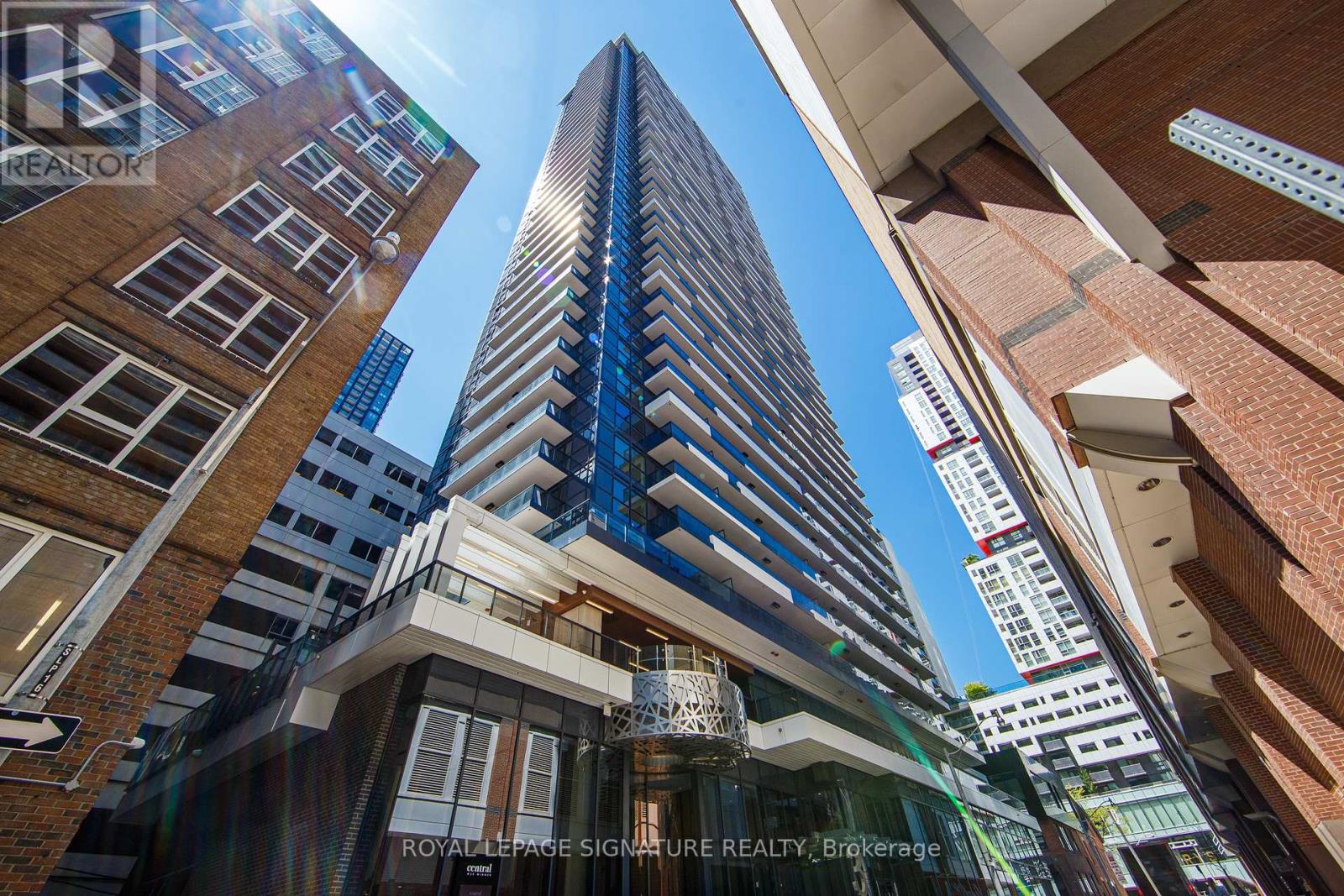 Apartment at 706 - 38 WIDMER STREET, Toronto (Waterfront Communities)