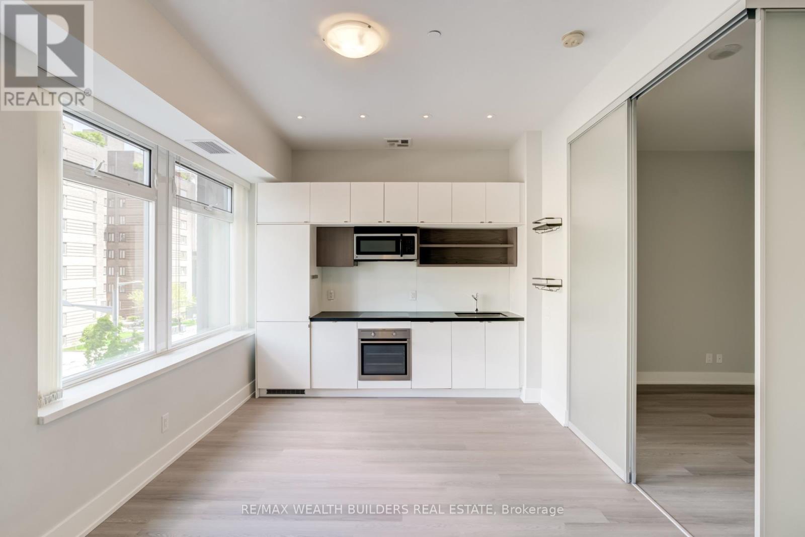 Apartment at 328 - 111 ST CLAIR AVENUE W, Toronto (Yonge-St. Clair)