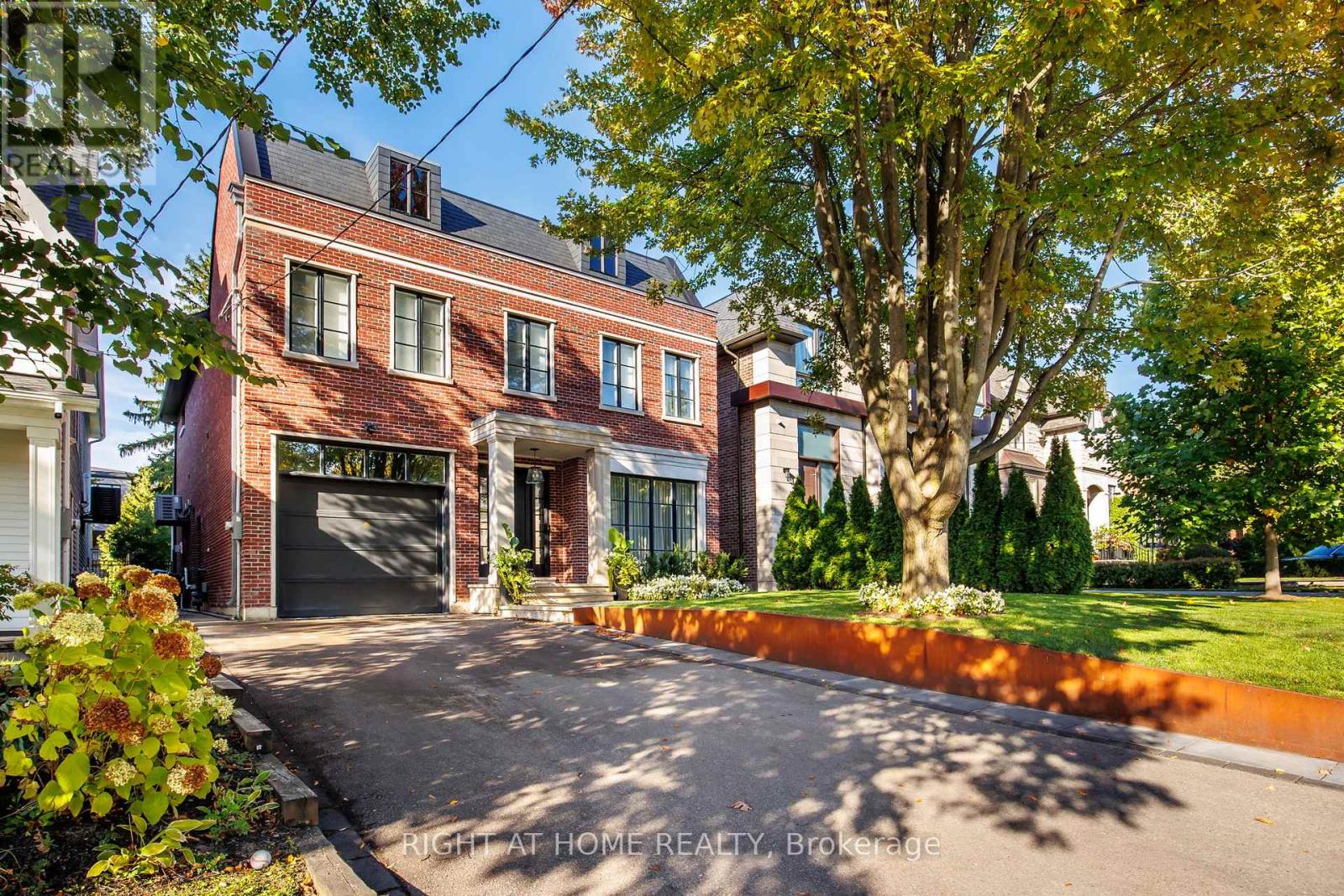 Detached at 442 GLENGROVE AVENUE, Toronto