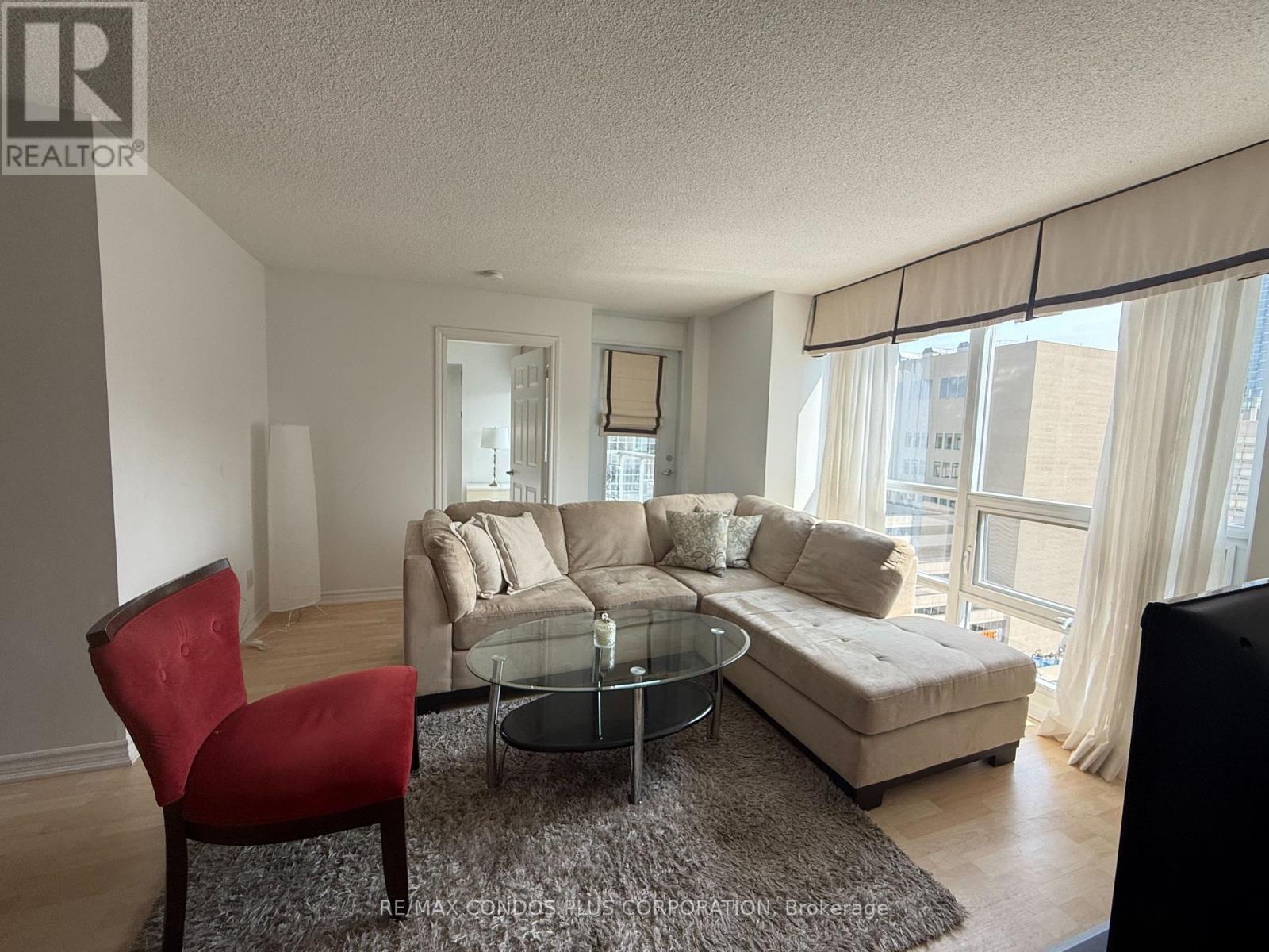 Apartment at 1402 - 761 BAY STREET, Toronto (Bay Street Corridor)
