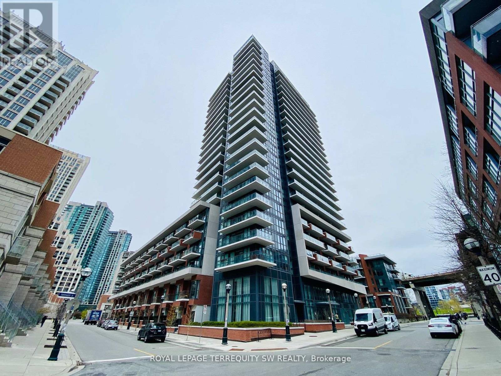 Apartment at LPH09 - 38 IANNUZZI STREET, Toronto (Niagara)