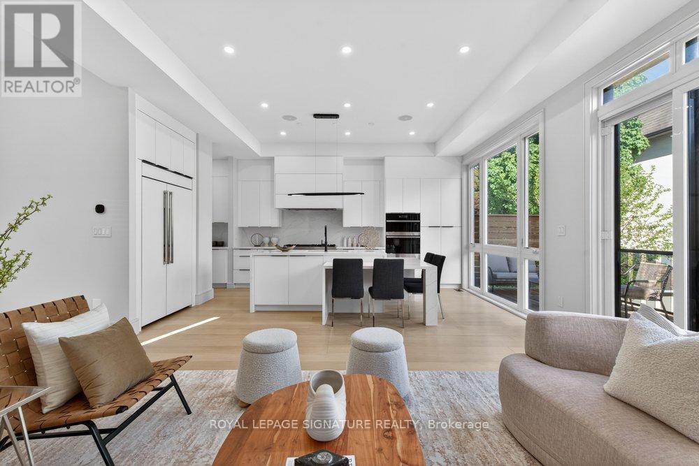 Detached at 339 BROADWAY AVENUE, Toronto