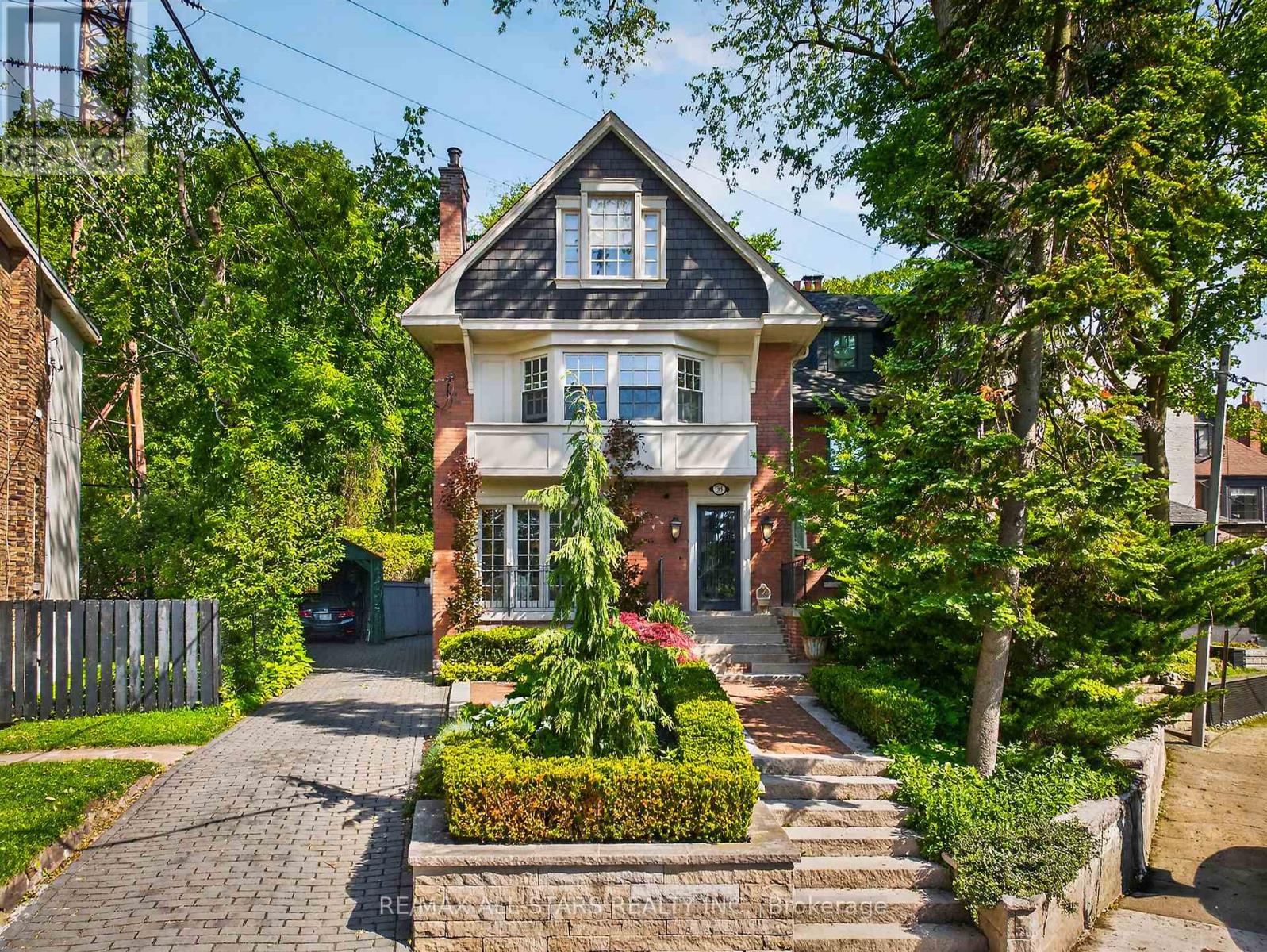 Detached at 30 EDGEWOOD CRESCENT, Toronto