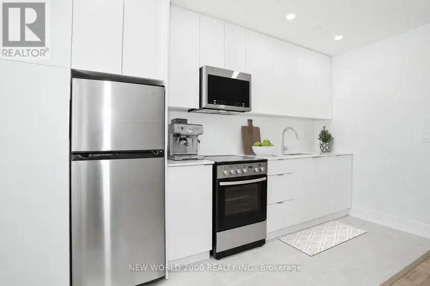 Apartment at 117 - 49 GLEN ELM AVENUE, Toronto