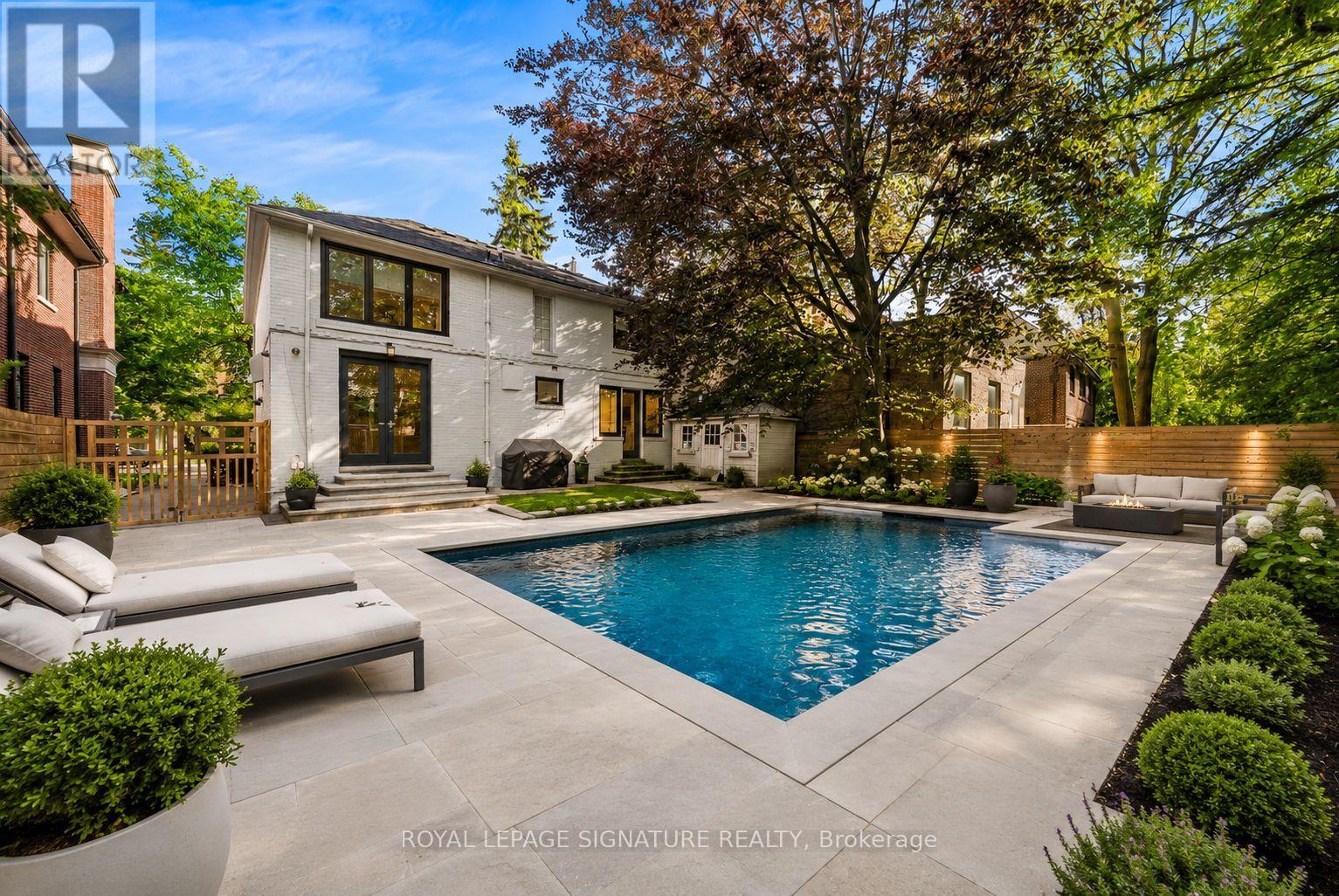 Detached at 230 STRATHALLAN WOOD, Toronto