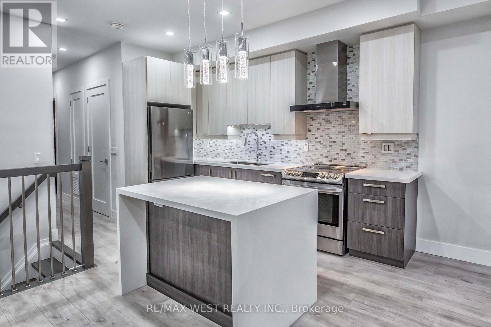 Detached at 268 STERLING ROAD, Toronto (Dufferin Grove)