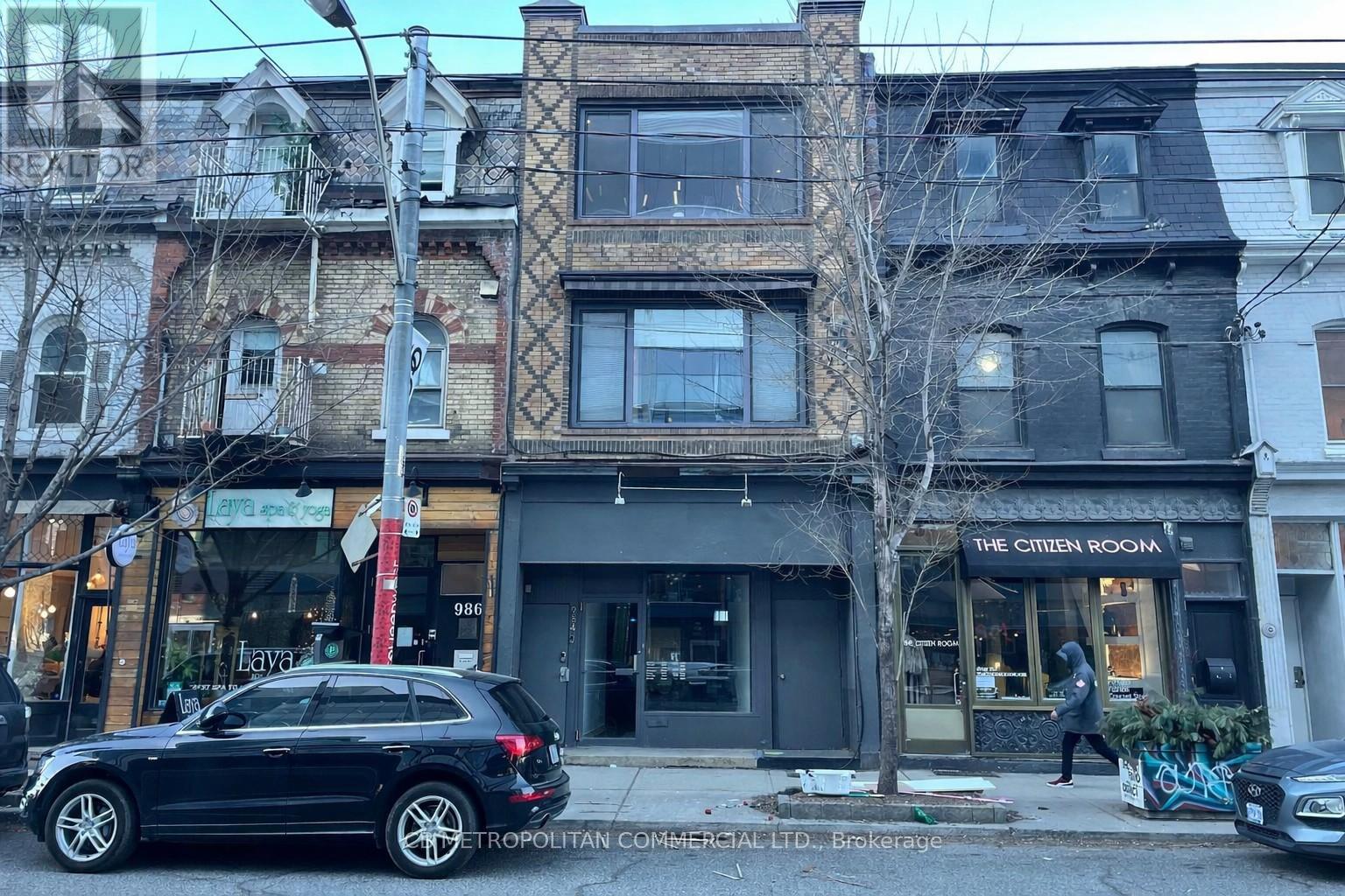 Other at MAIN - 984 QUEEN STREET W, Toronto (Trinity-Bellwoods)