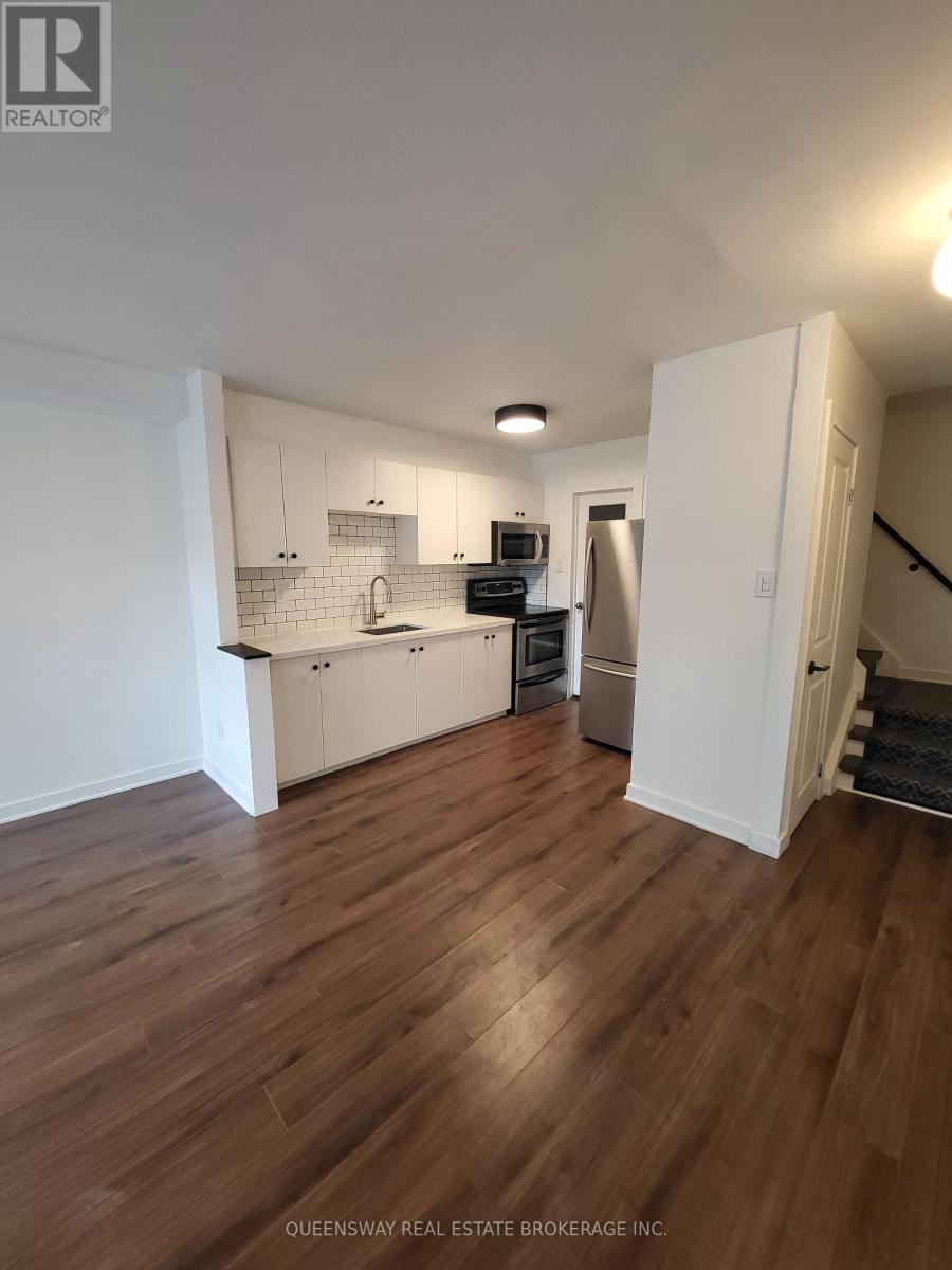 Apartment at 2 - 965 EGLINTON AVENUE W, Toronto