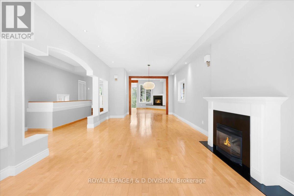 Detached at 73 ASTLEY AVENUE, Toronto