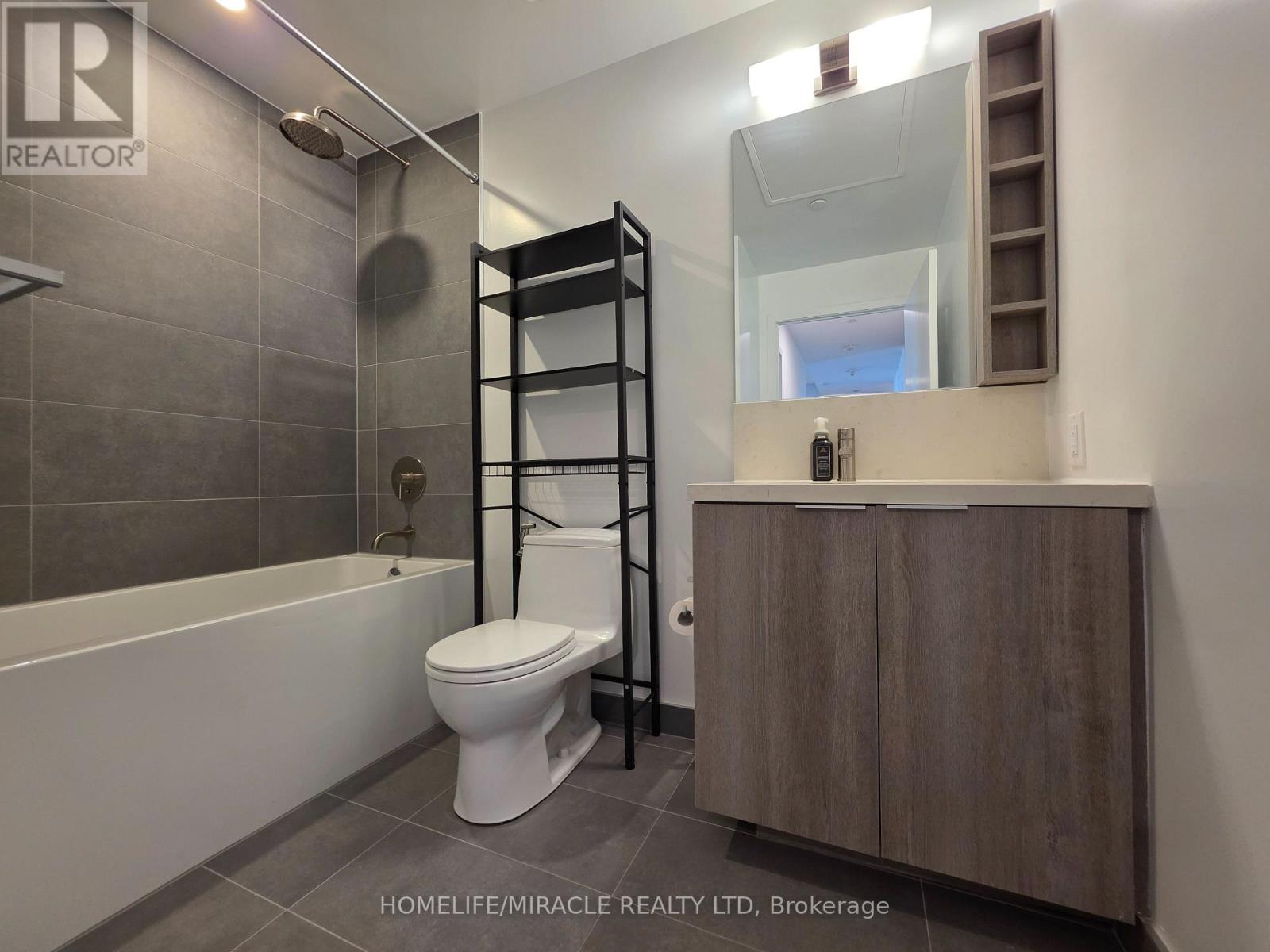 Apartment at 341 - 2020 BATHURST STREET, Toronto