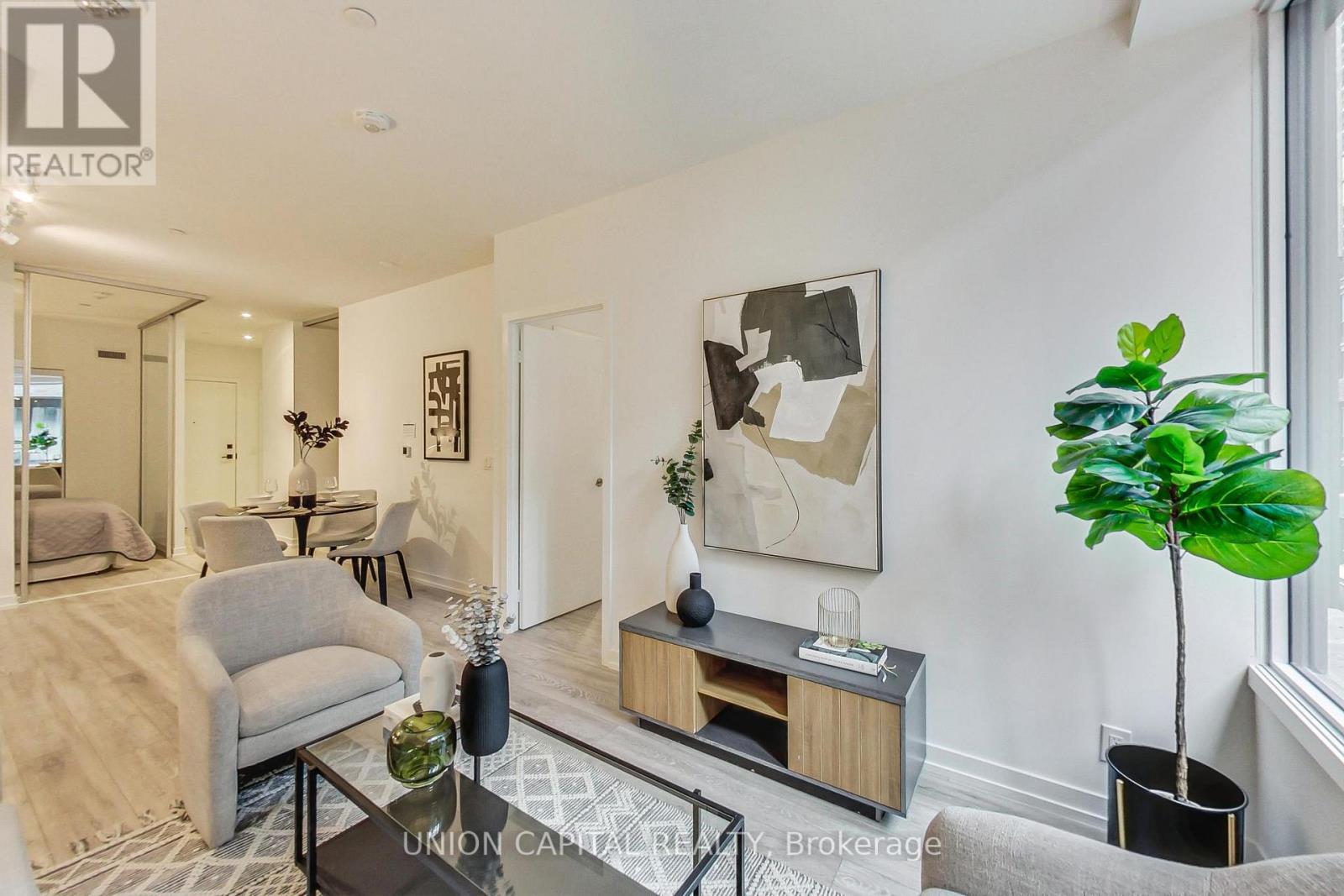 Apartment at 611 - 55 MERCER STREET, Toronto