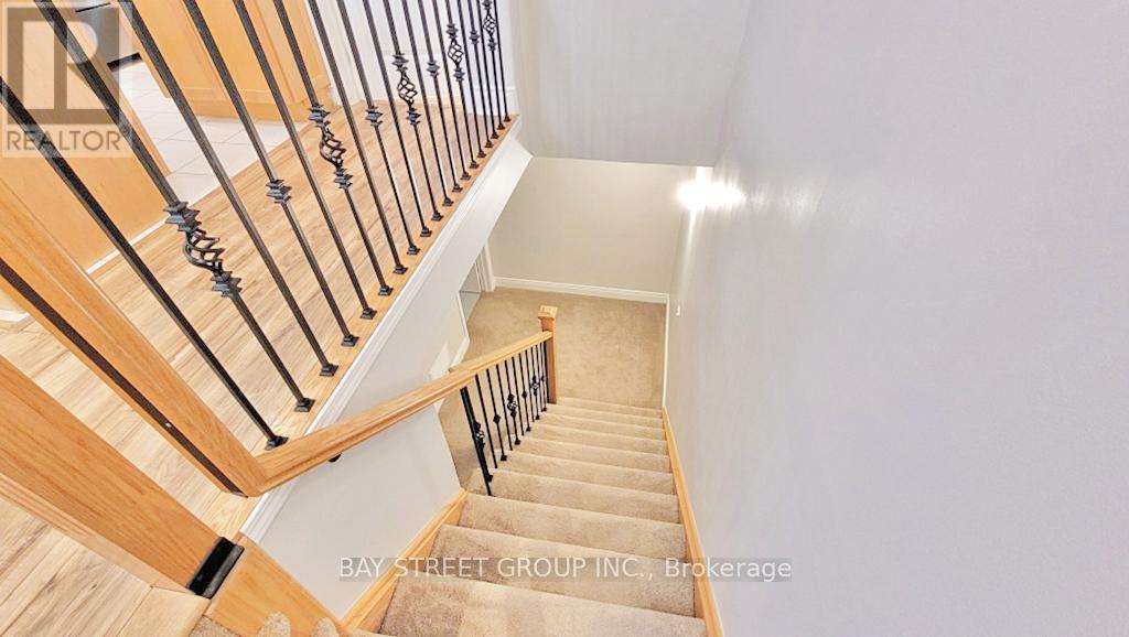 Townhouse at 32 - 70 BYNG AVENUE, Toronto