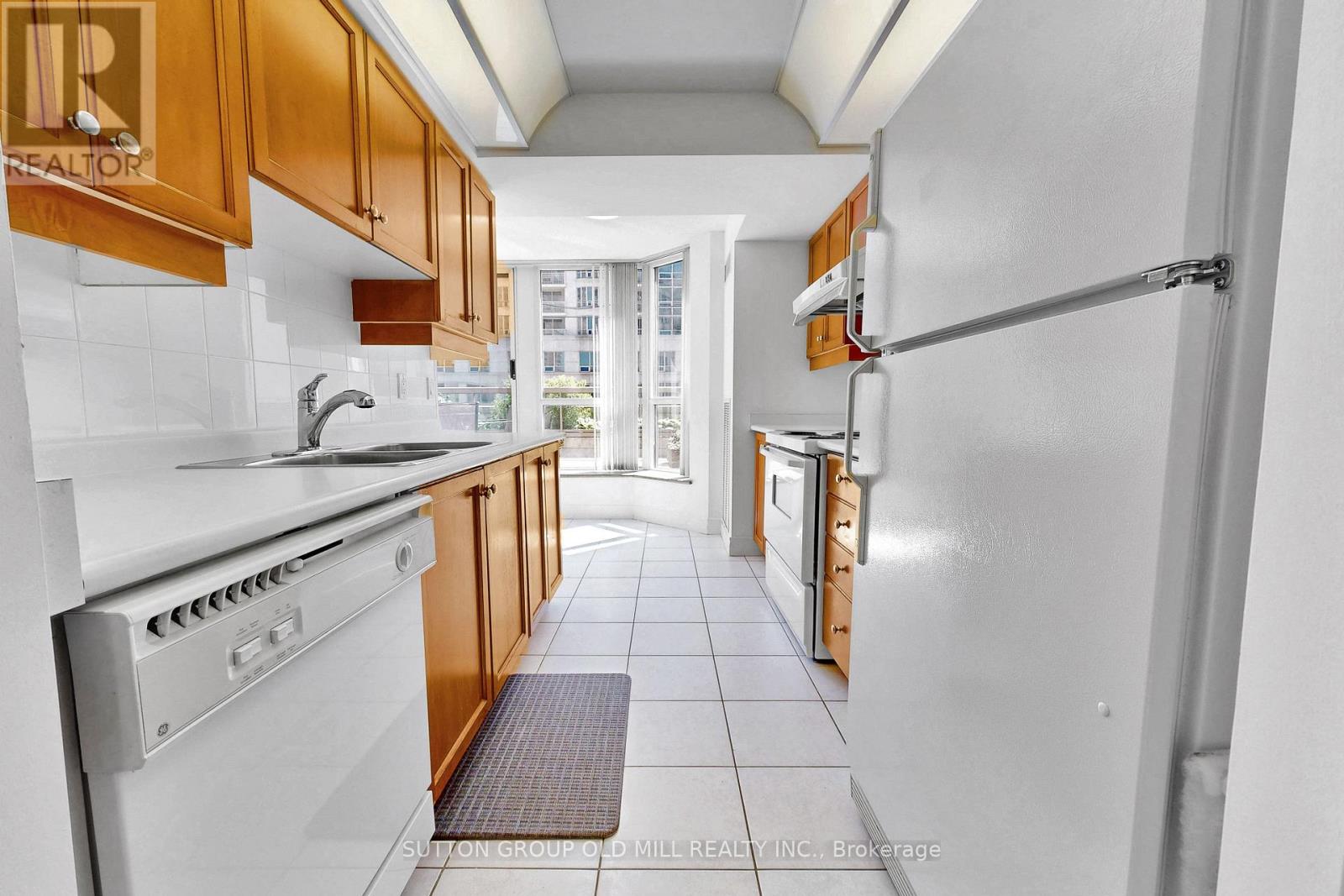 Apartment at 212 - 5418 YONGE STREET, Toronto