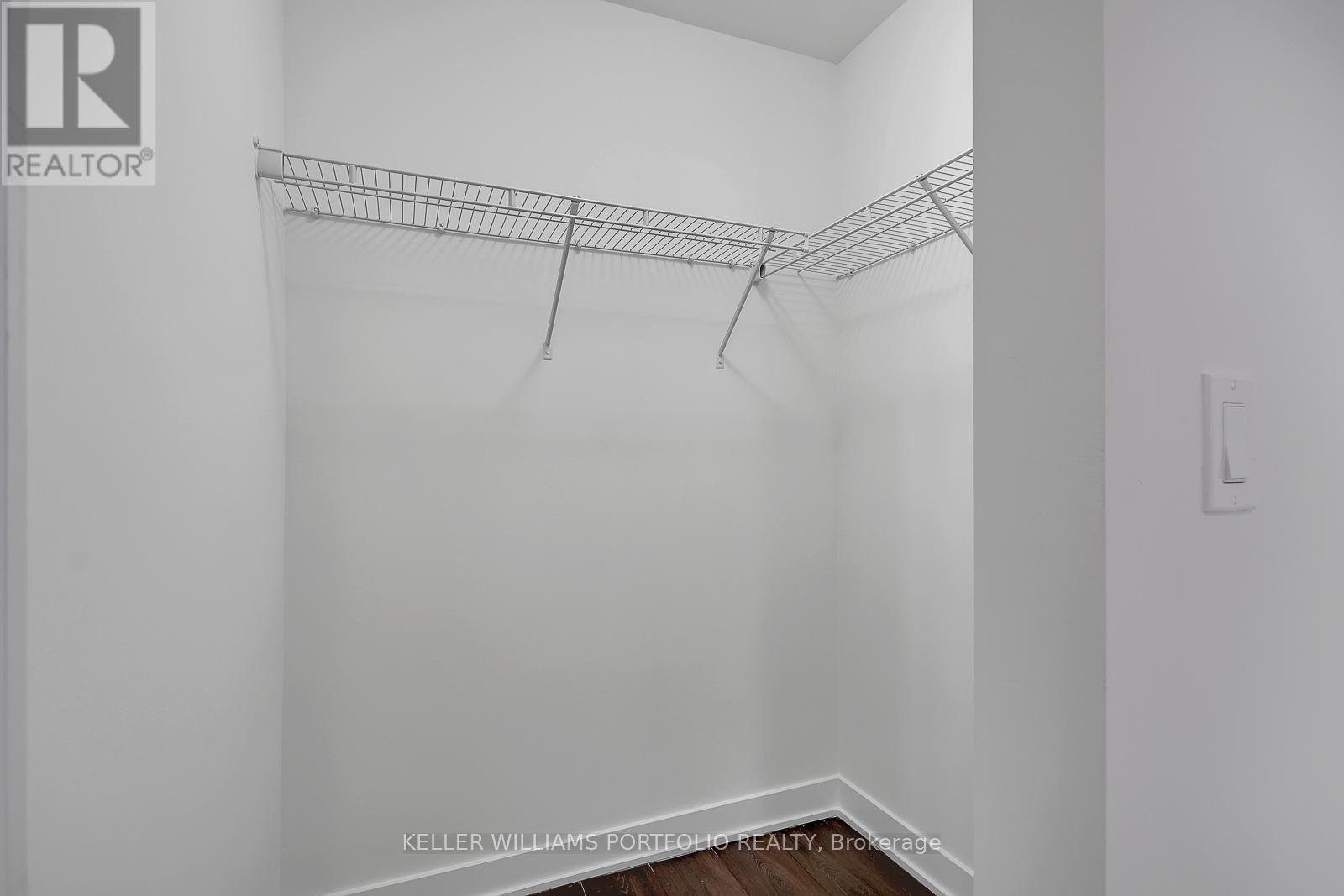 Apartment at 1106 - 2221 YONGE STREET, Toronto