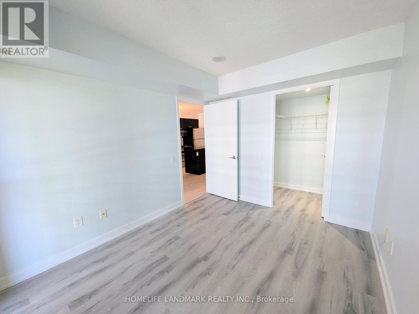 Apartment at 516 - 19 SINGER COURT, Toronto
