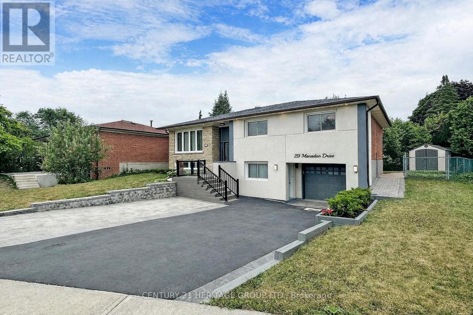 Detached at LOWER - 29 MANADON DRIVE, Toronto